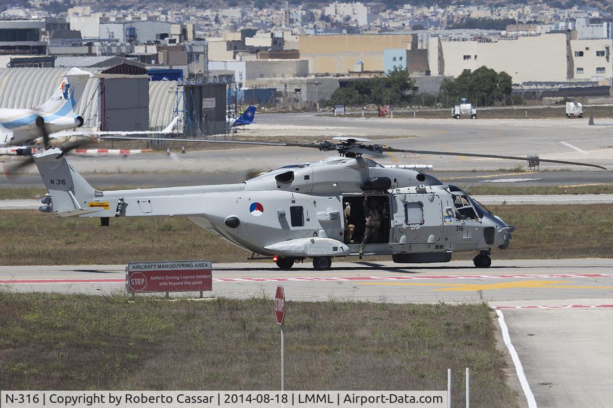 N-316, 2013 NHI NH-90 NFH Caiman C/N 1316, Quebec