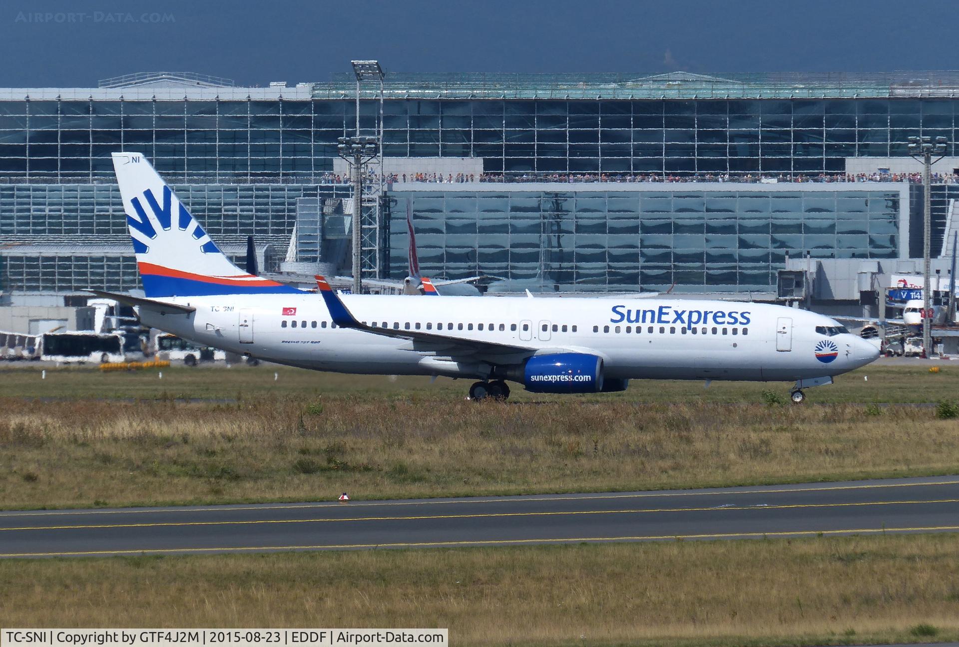 TC-SNI, 2005 Boeing 737-8FH C/N 29671, TC-SNI at Frankfurt 23.8.15