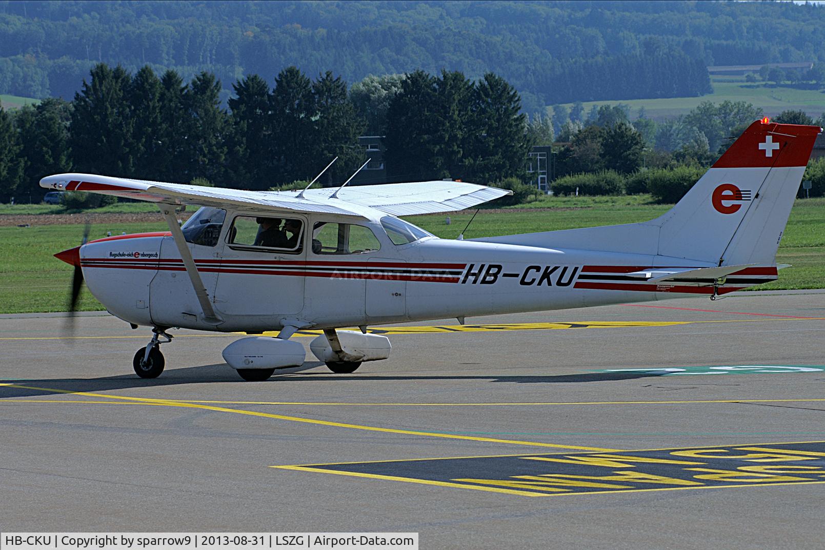 HB-CKU, 1983 Reims F172P C/N F17202195, Taxying for Runway 25