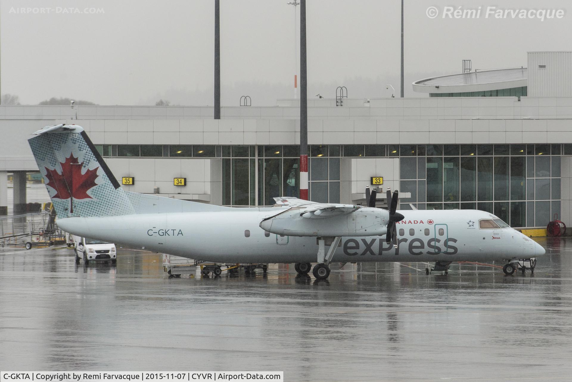 C-GKTA, 1989 De Havilland Canada DHC-8-301 Dash 8 C/N 124, Full profile