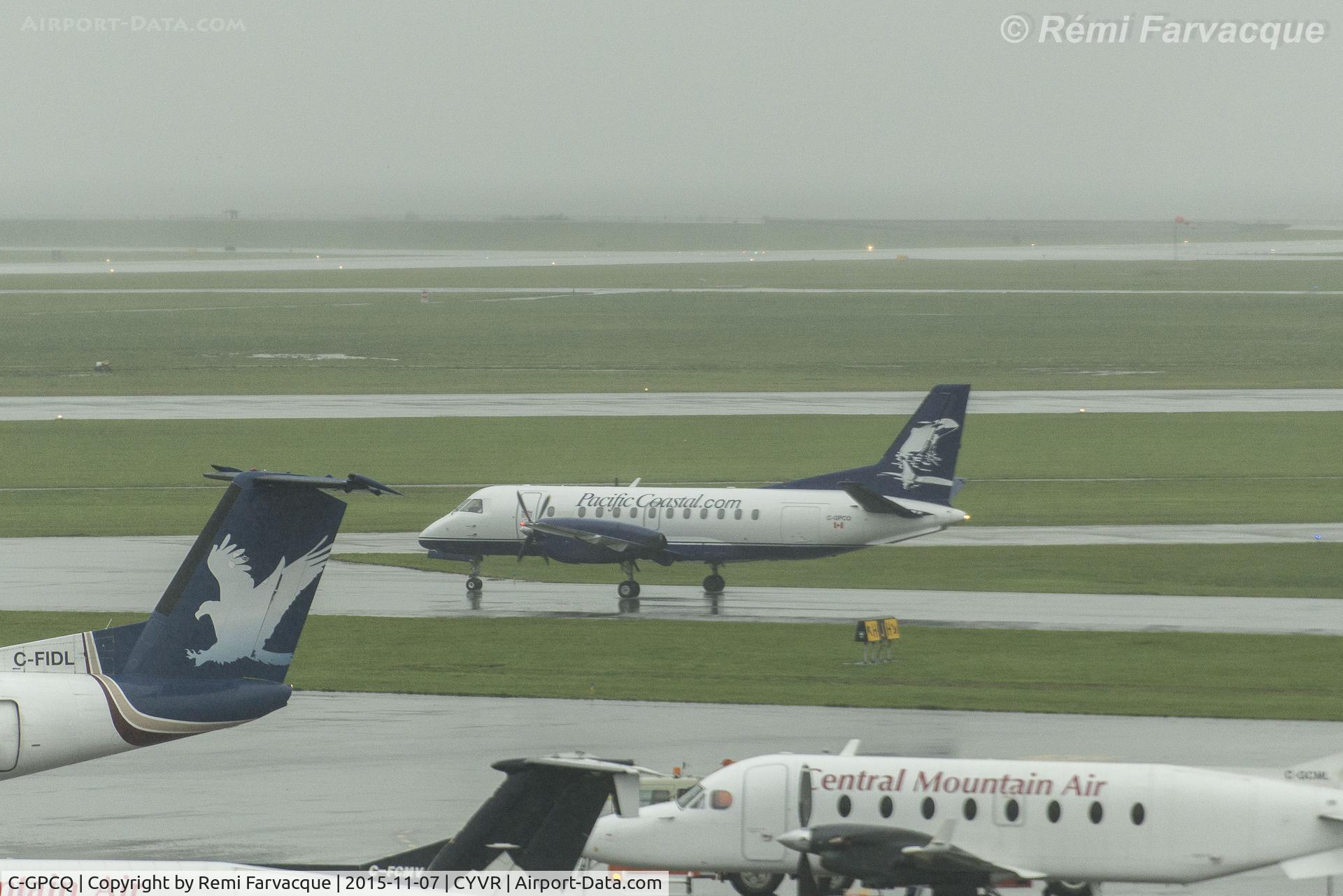 C-GPCQ, 1986 Saab SF340A C/N 340A-043, Taxiing to hangar