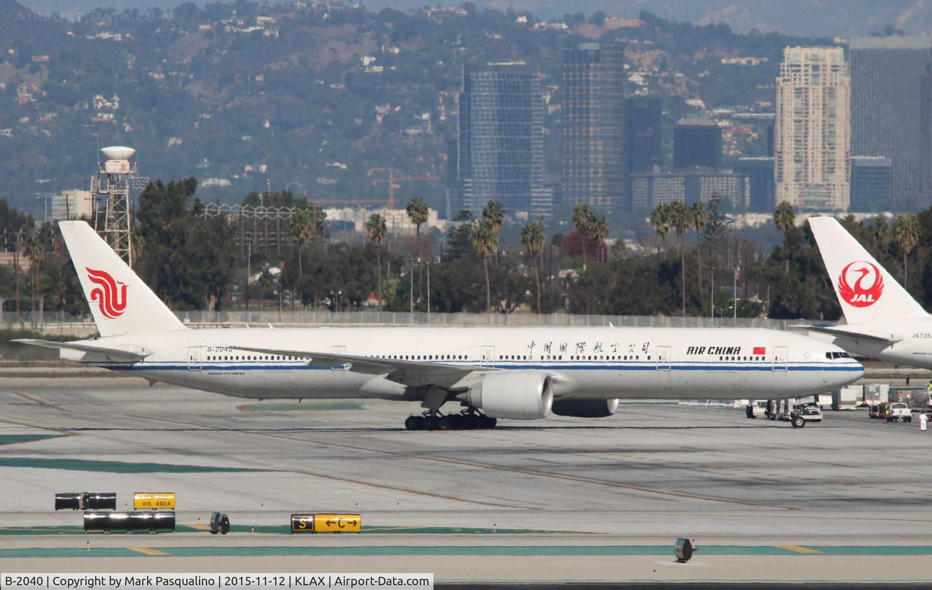 B-2040, 2013 Boeing 777-39L/ER C/N 38680, Boeing 777-300ER