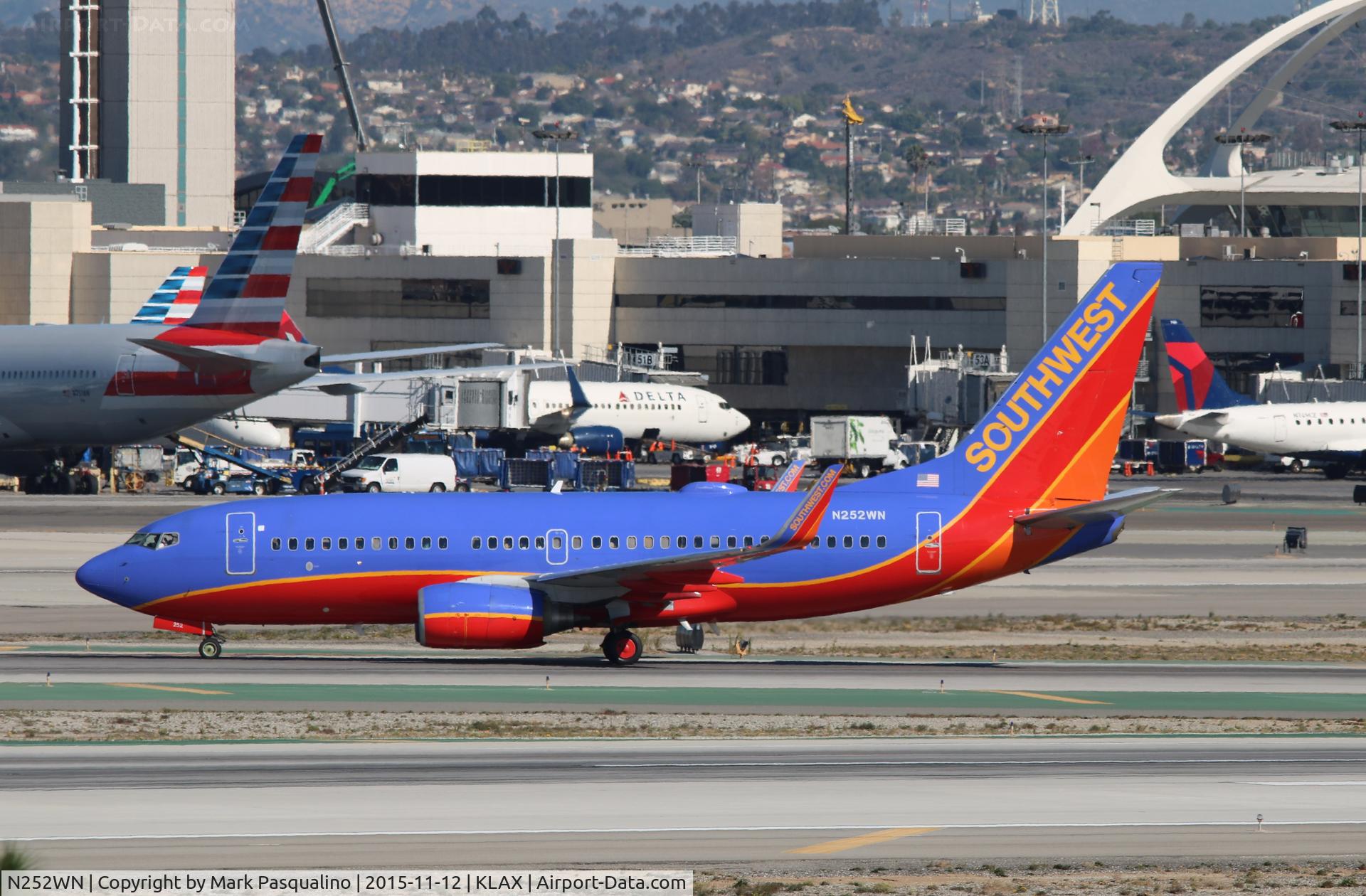 N252WN, 2006 Boeing 737-7H4 C/N 34973, Boeing 737-700