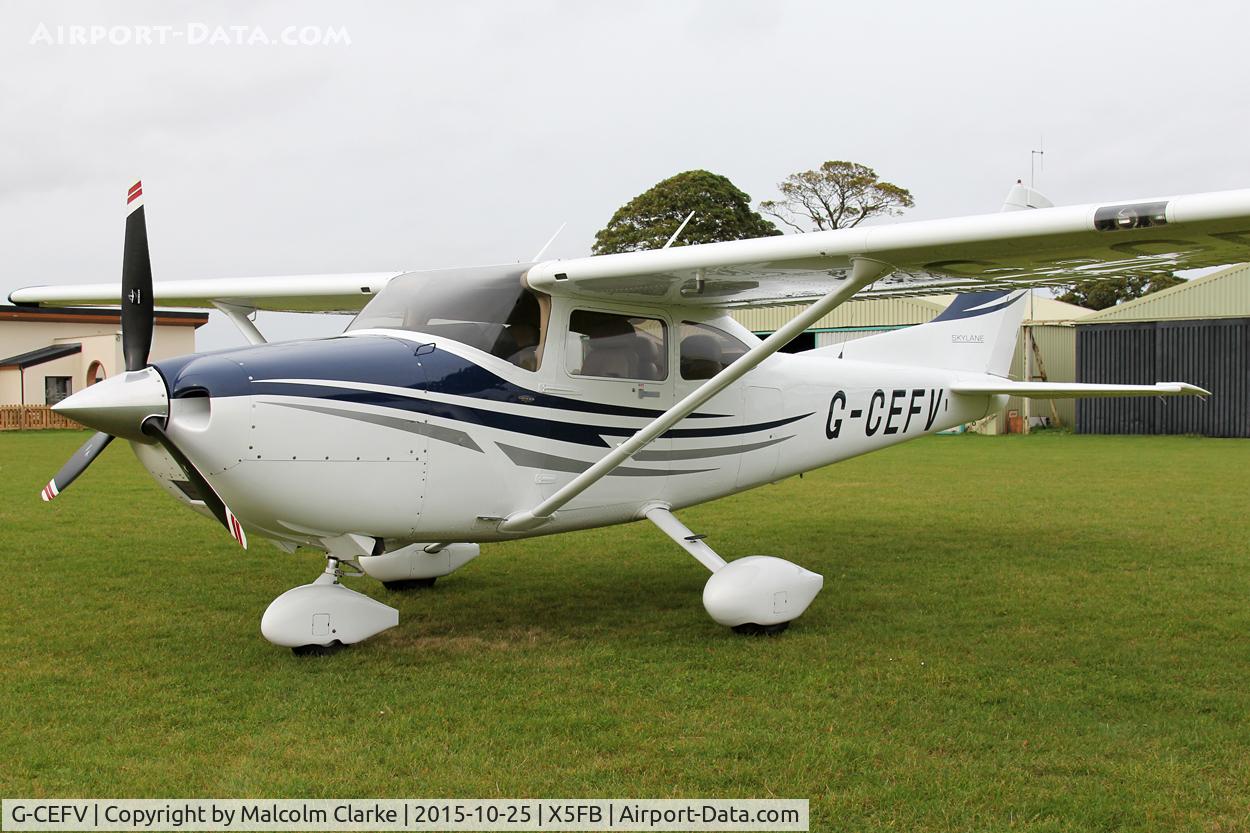 G-CEFV, 2005 Cessna 182T Skylane C/N 18281538, Cessna 182T Skylane, Fishburn Airfield, October 25th 2015.