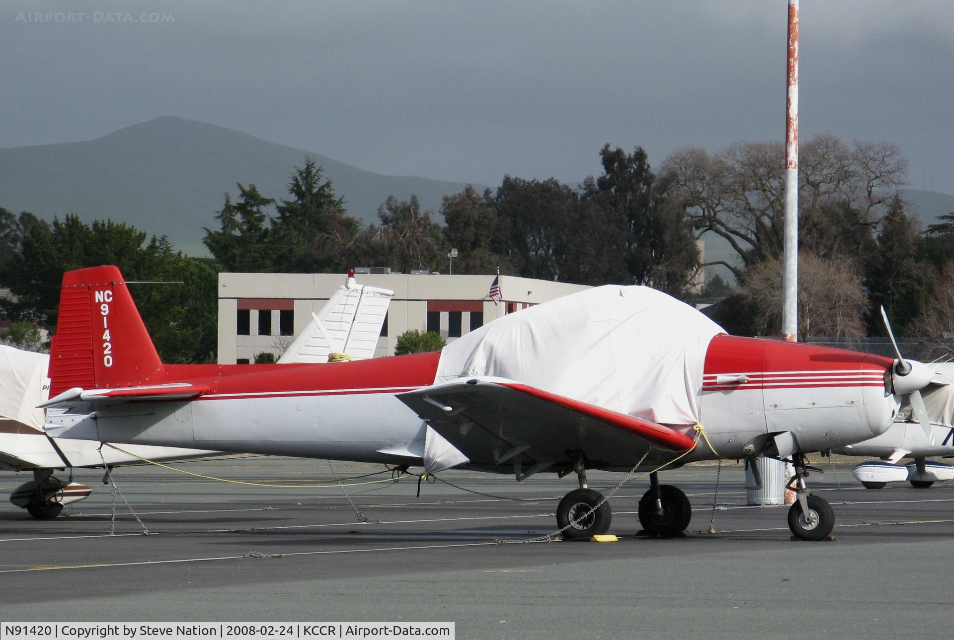 N91420, 1946 North American Navion (NA-145) C/N NAV-4-82, Locally-based 1946 North American Navion as NC91420 @ Buchanan Field, Concord, CA with cockpit cover