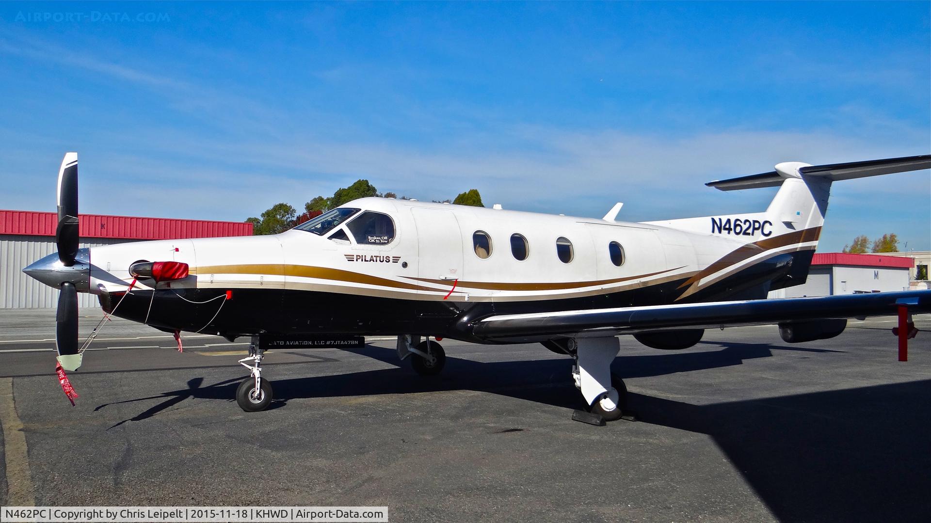N462PC, 2002 Pilatus PC-12 C/N 462, Mountain Aviation LLC (Livermore, CA) 2002 Pilatus PC-12 parked beside the Mather hangar at Hayward Executive Airport, Hayward, CA.