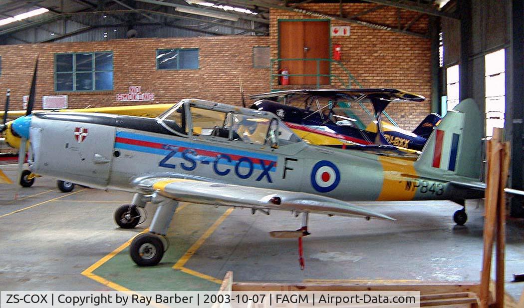 ZS-COX, 1952 De Havilland DHC-1 Chipmunk T.10 C/N C1/0727, De Havilland Canada DHC-1 Chipmunk 22 [C1/0727] Johannesburg-Rand~ZS 07/10/2003