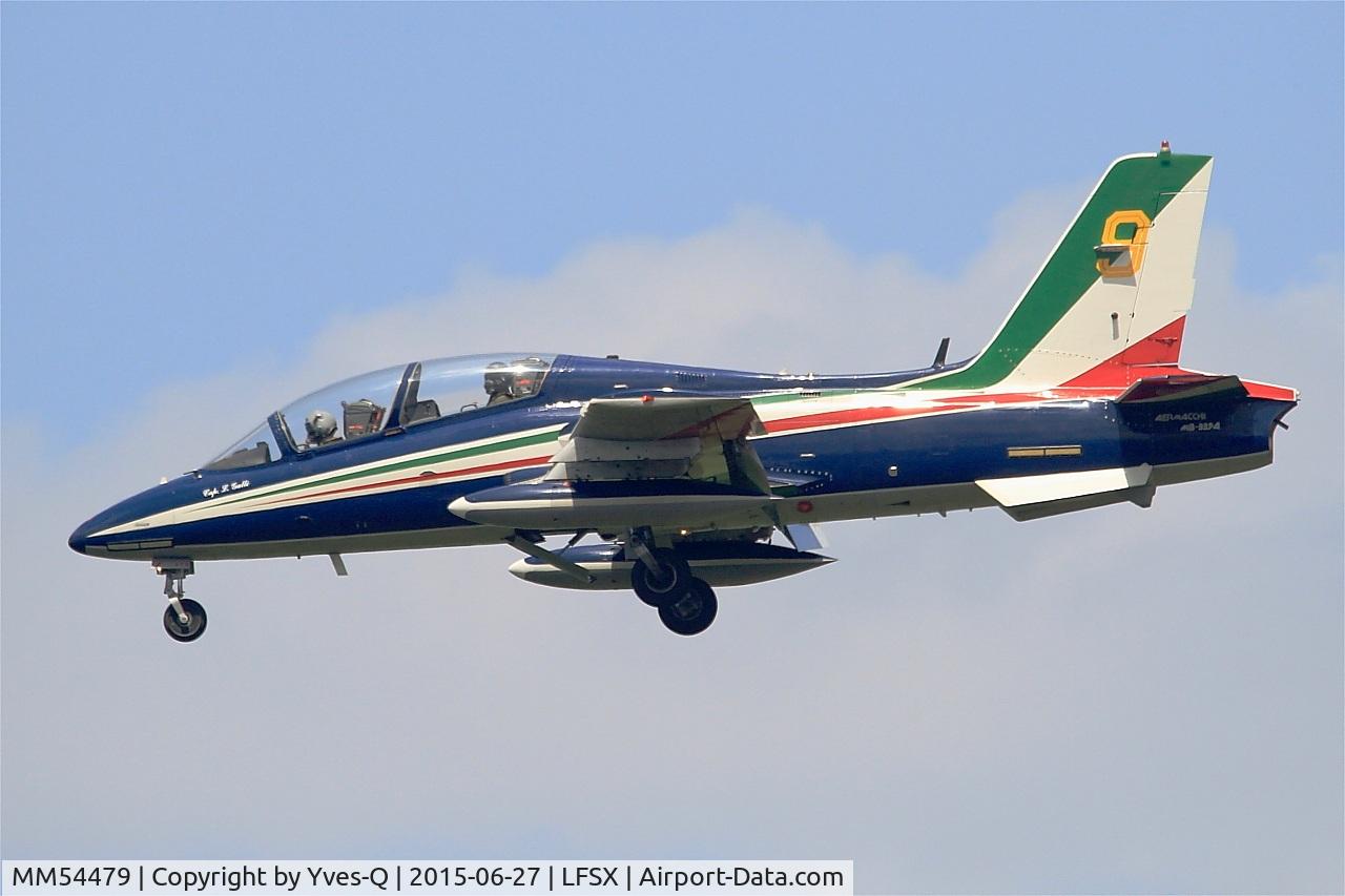MM54479, Aermacchi MB-339PAN C/N 6674/069/AD008, Italian Air Force Aermacchi MB-339PAN, N°9 of Frecce Tricolori Aerobatic Team 2015, Short approach rwy 29, Luxeuil-Saint Sauveur Air Base 116 (LFSX) Open day 2015