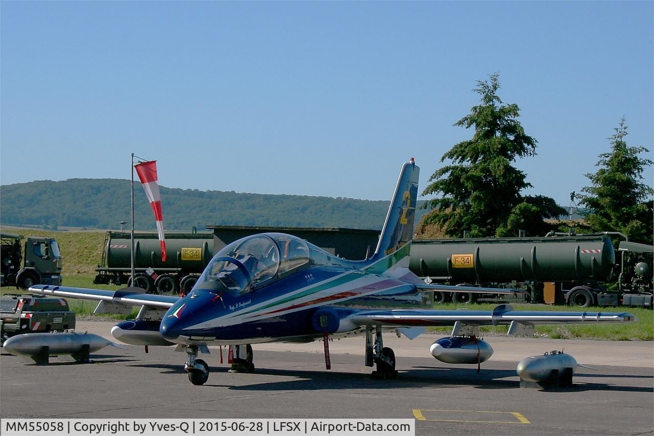 MM55058, Aermacchi MB-339PAN C/N 6852/190/AA087, Italian Air Force Aermacchi MB-339PAN, N°2 of Frecce Tricolori Aerobatic Team 2015, Static display, Luxeuil-Saint Sauveur Air Base 116 (LFSX) Open day 2015