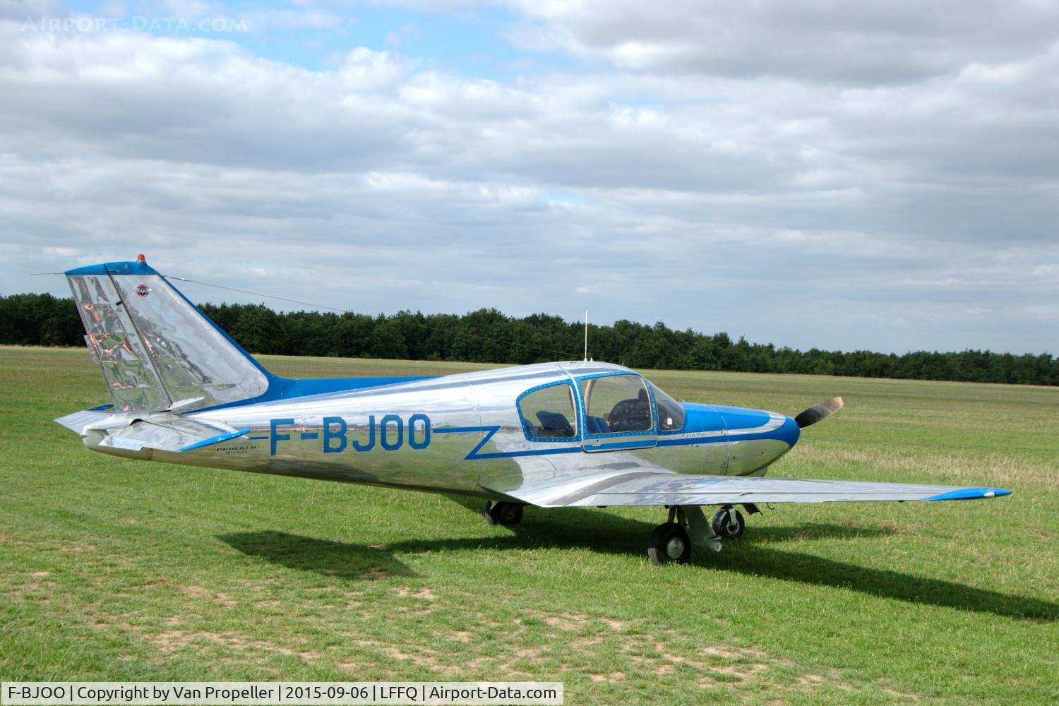 F-BJOO, 1960 Procaer F-15A Picchio C/N 12, A beautiful Procaer F.15A Picchio of the Amicale Jean-Baptiste Salis parked at La Ferté-Alais airfield, France