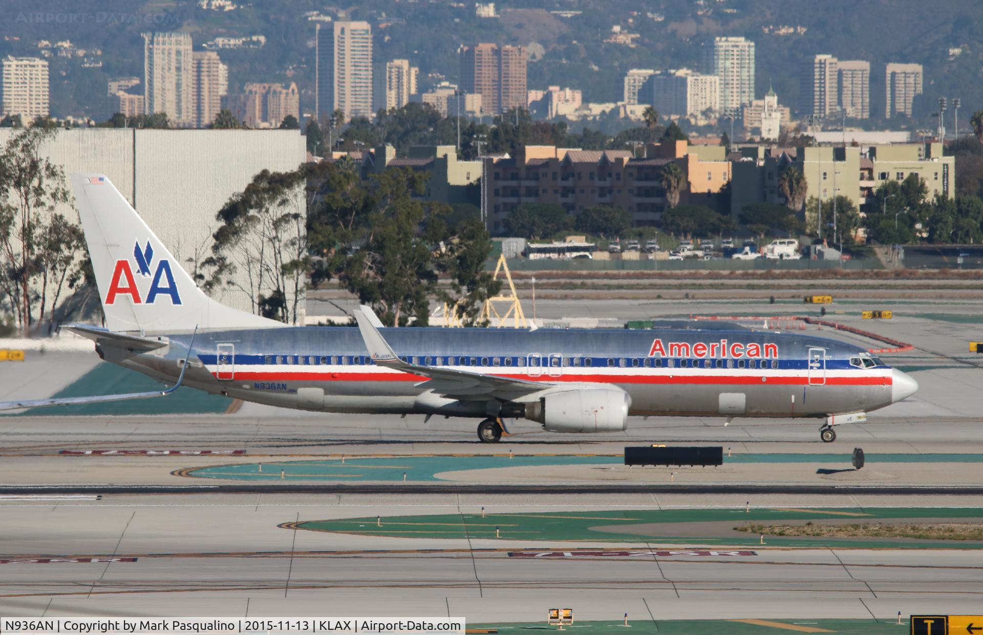 N936AN, 2000 Boeing 737-823 C/N 29532, Boeing 737-800