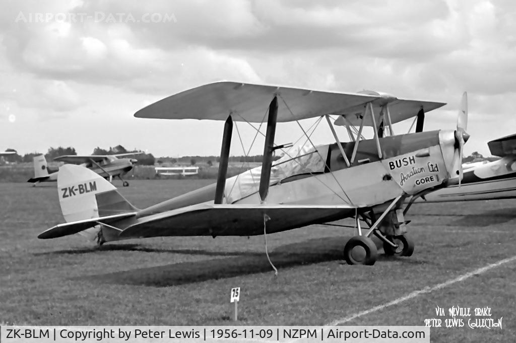 ZK-BLM, 1944 De Havilland New Zealand DH-82A Tiger Moth C/N DHNZ164, Bush Aviation Ltd., Gore