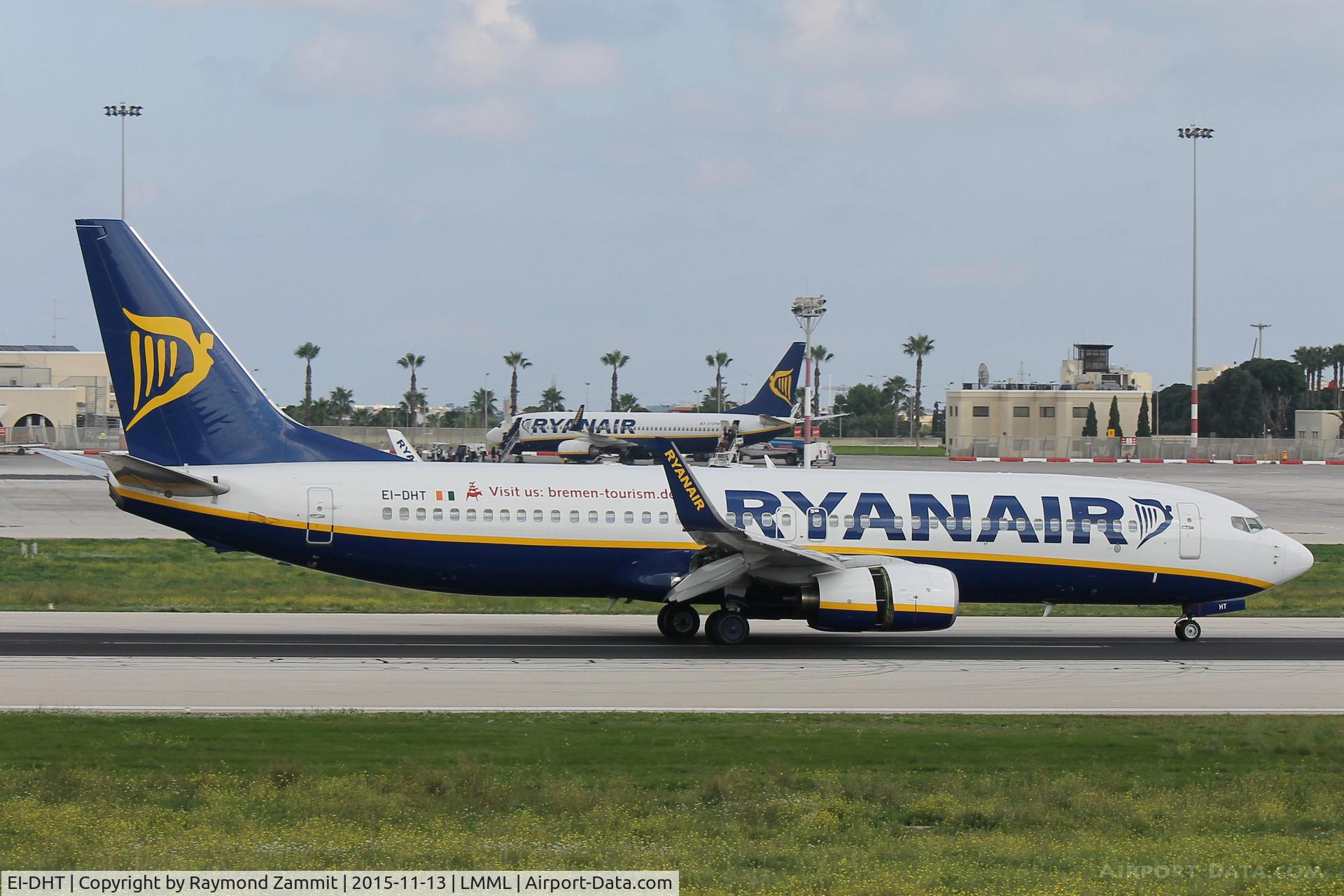 EI-DHT, 2005 Boeing 737-8AS C/N 33581, B737-800 EI-DHT Ryanair
