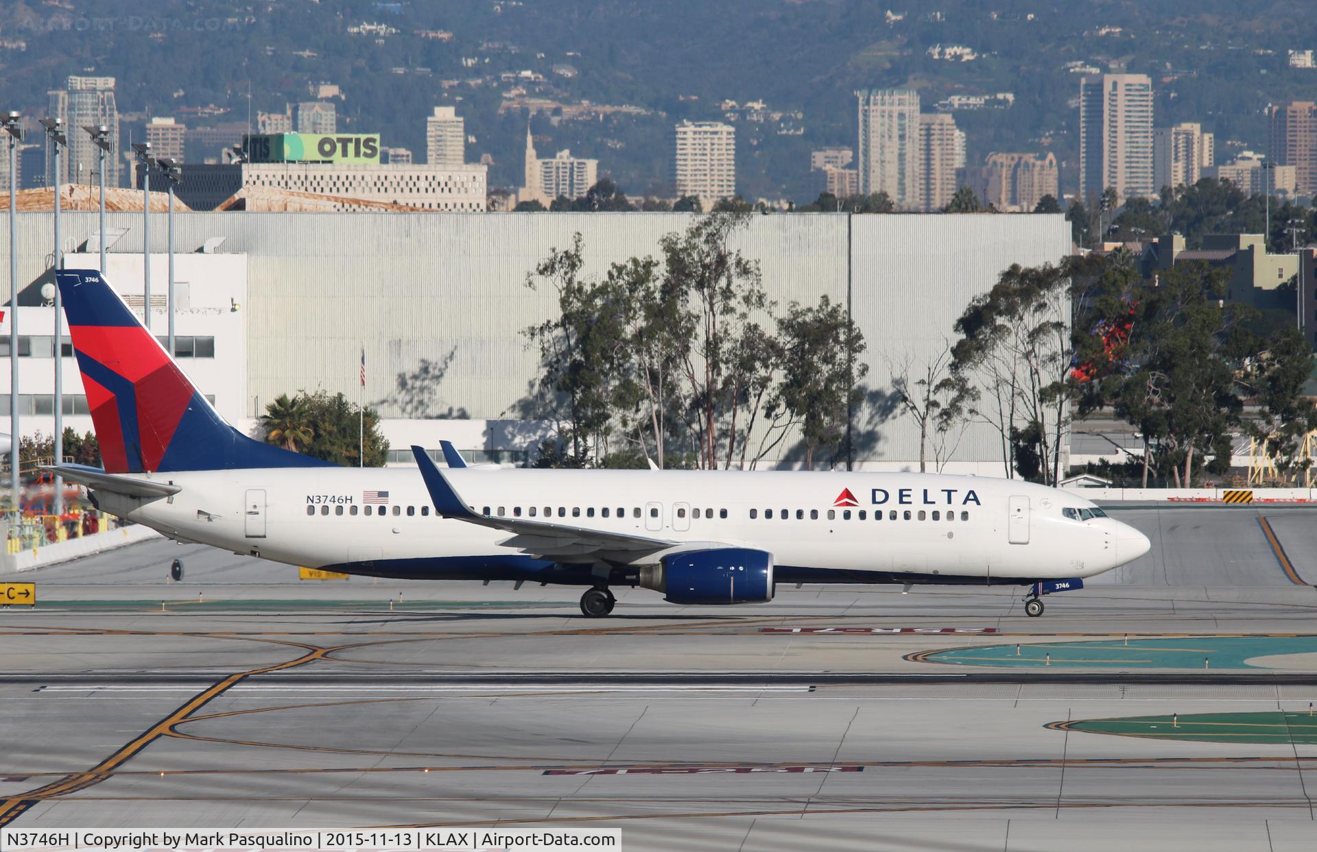 N3746H, 2001 Boeing 737-832 C/N 30488, Boeing 737-800