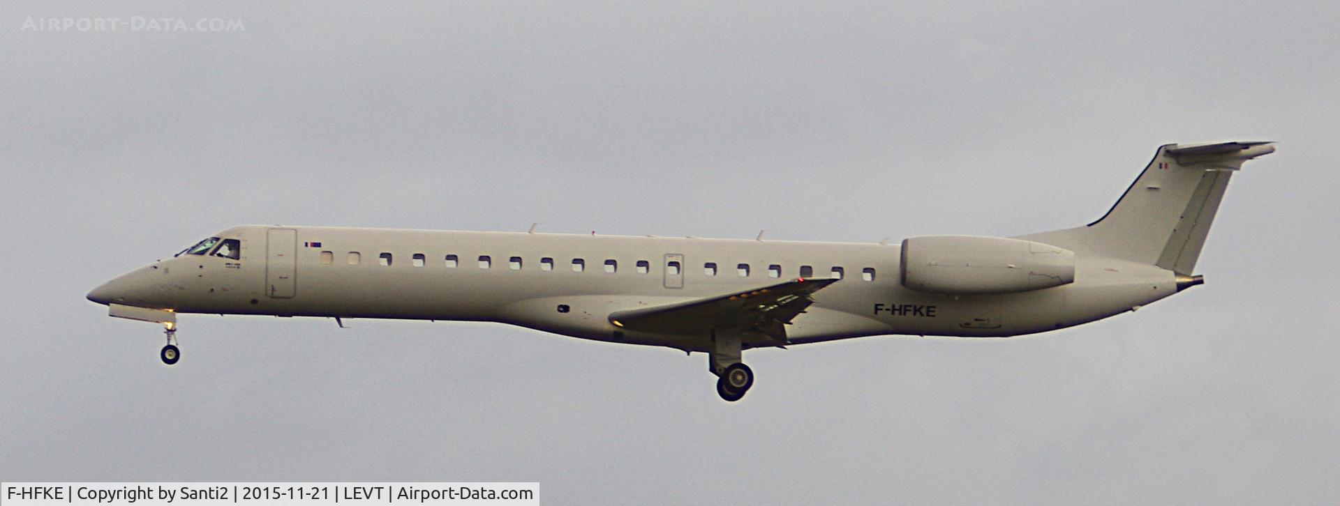 F-HFKE, 2000 Embraer ERJ-145LR (EMB-145LR) C/N 145299, Landing at Vitoria (LEVT).