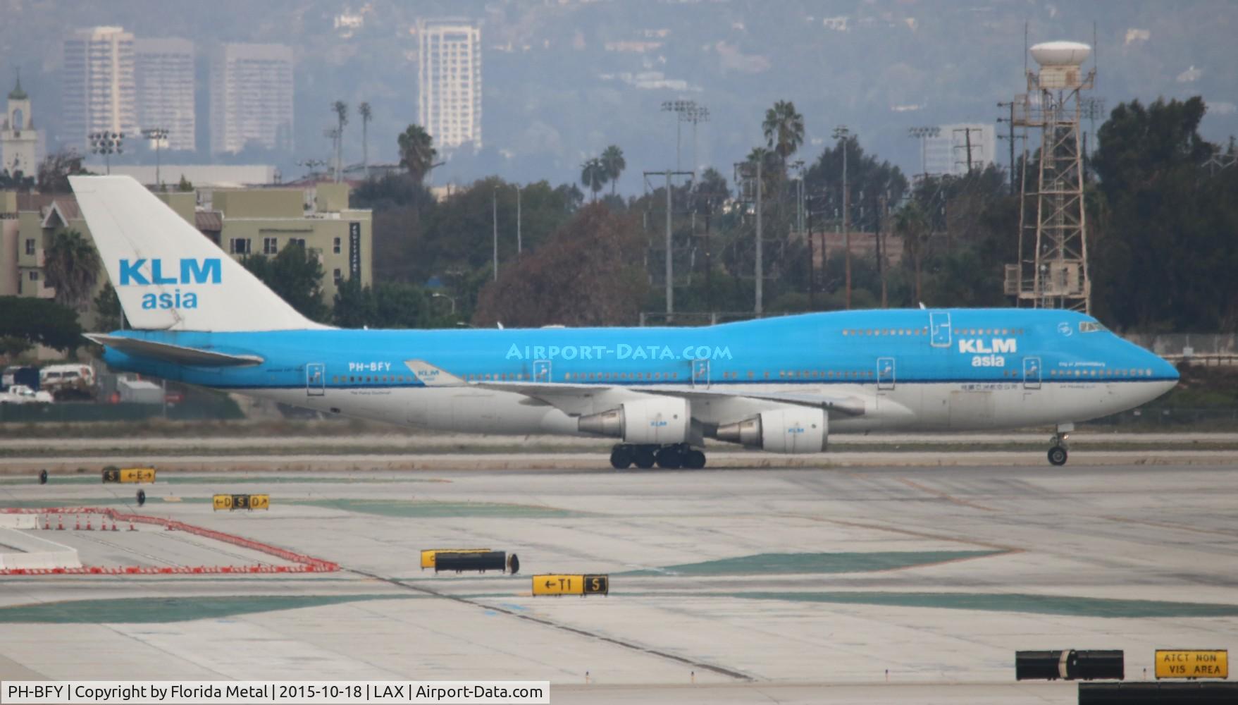 PH-BFY, 2002 Boeing 747-406BC C/N 30455, KLM Asia