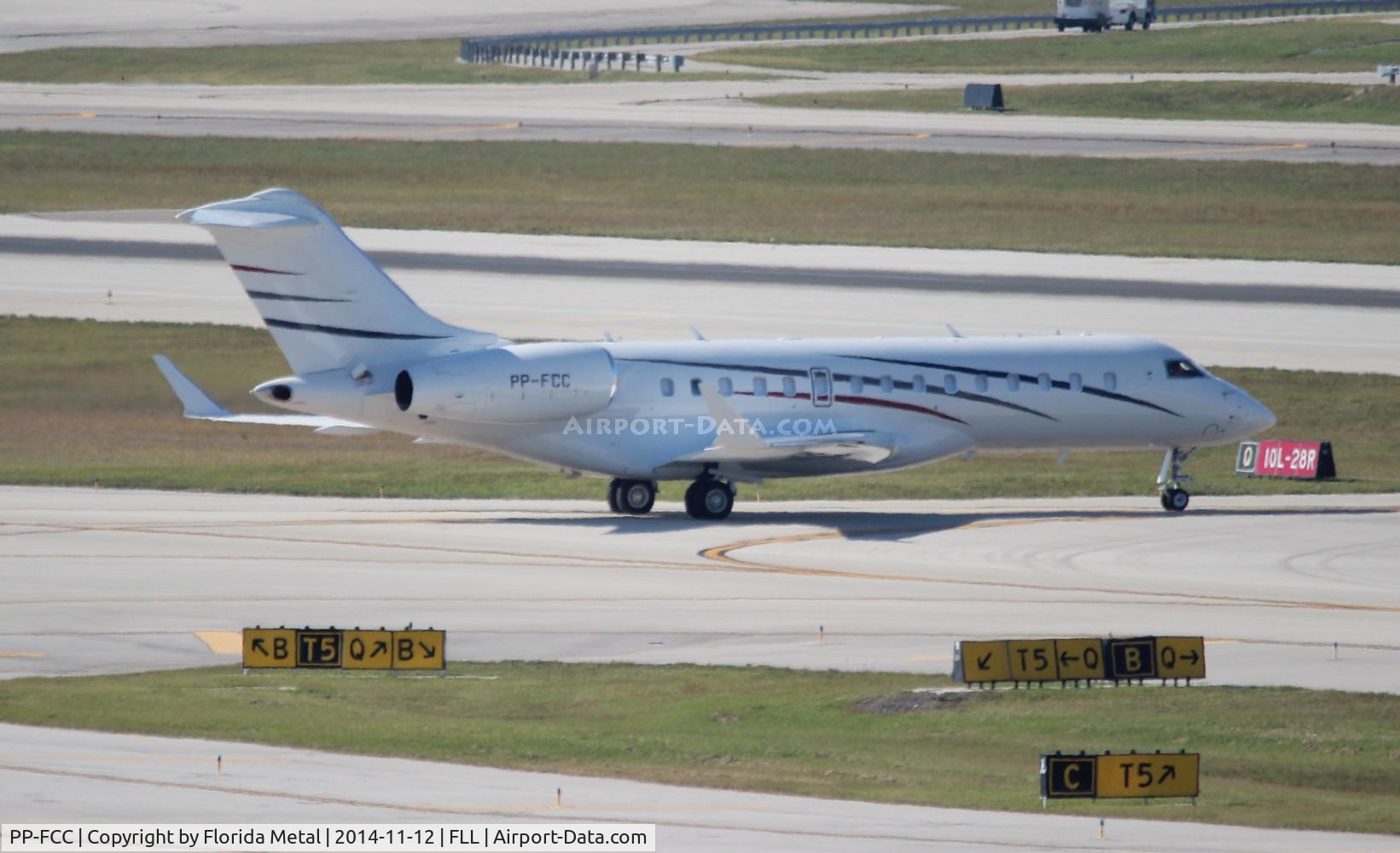 PP-FCC, 2013 Bombardier BD-700-1A10 Global 6000 C/N 9556, Global 6000