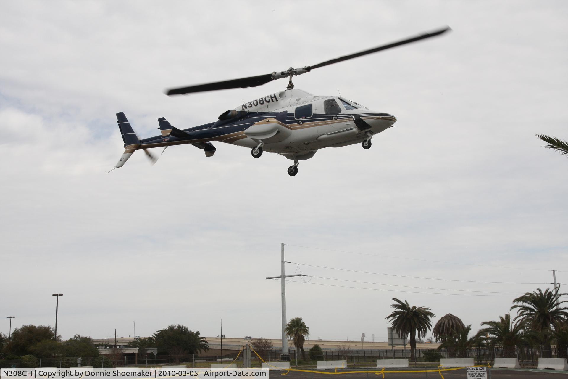 N308CH, 1985 Bell 222B C/N 47143, Private landing during site visit
