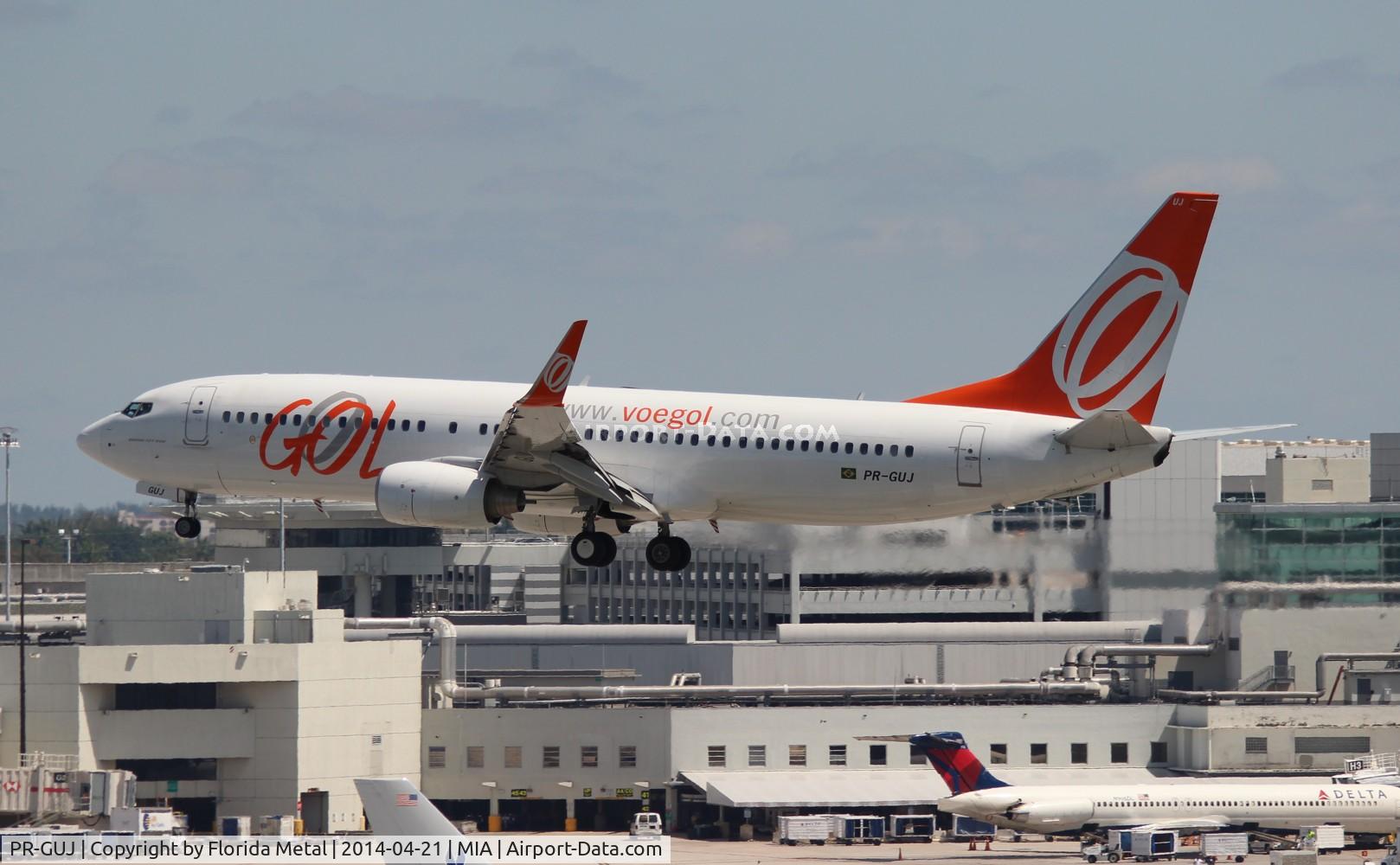 PR-GUJ, 2011 Boeing 737-8HX C/N 35851, GOL Brazil