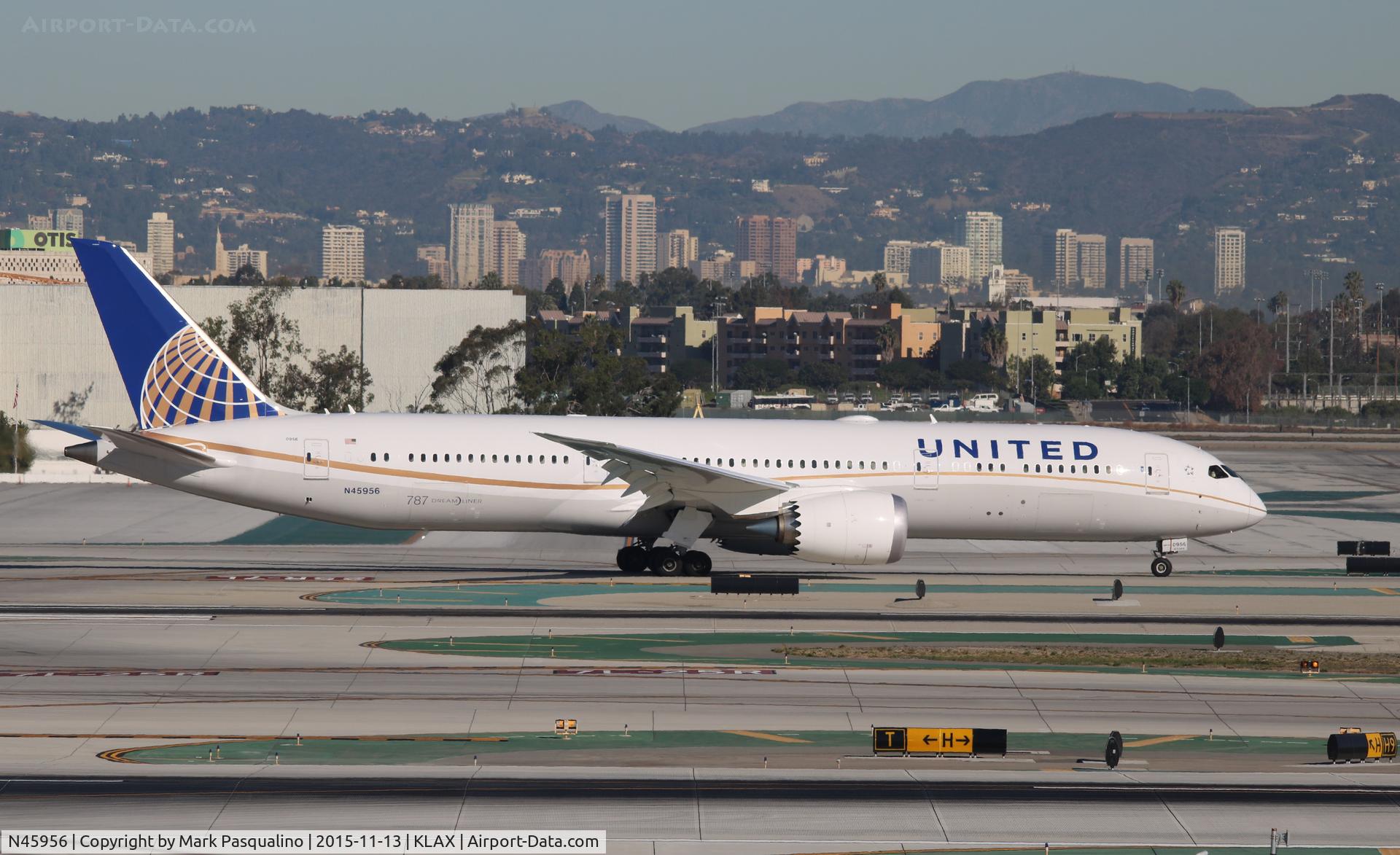 N45956, 2015 Boeing 787-9 Dreamliner C/N 40918, Boeing 787-9