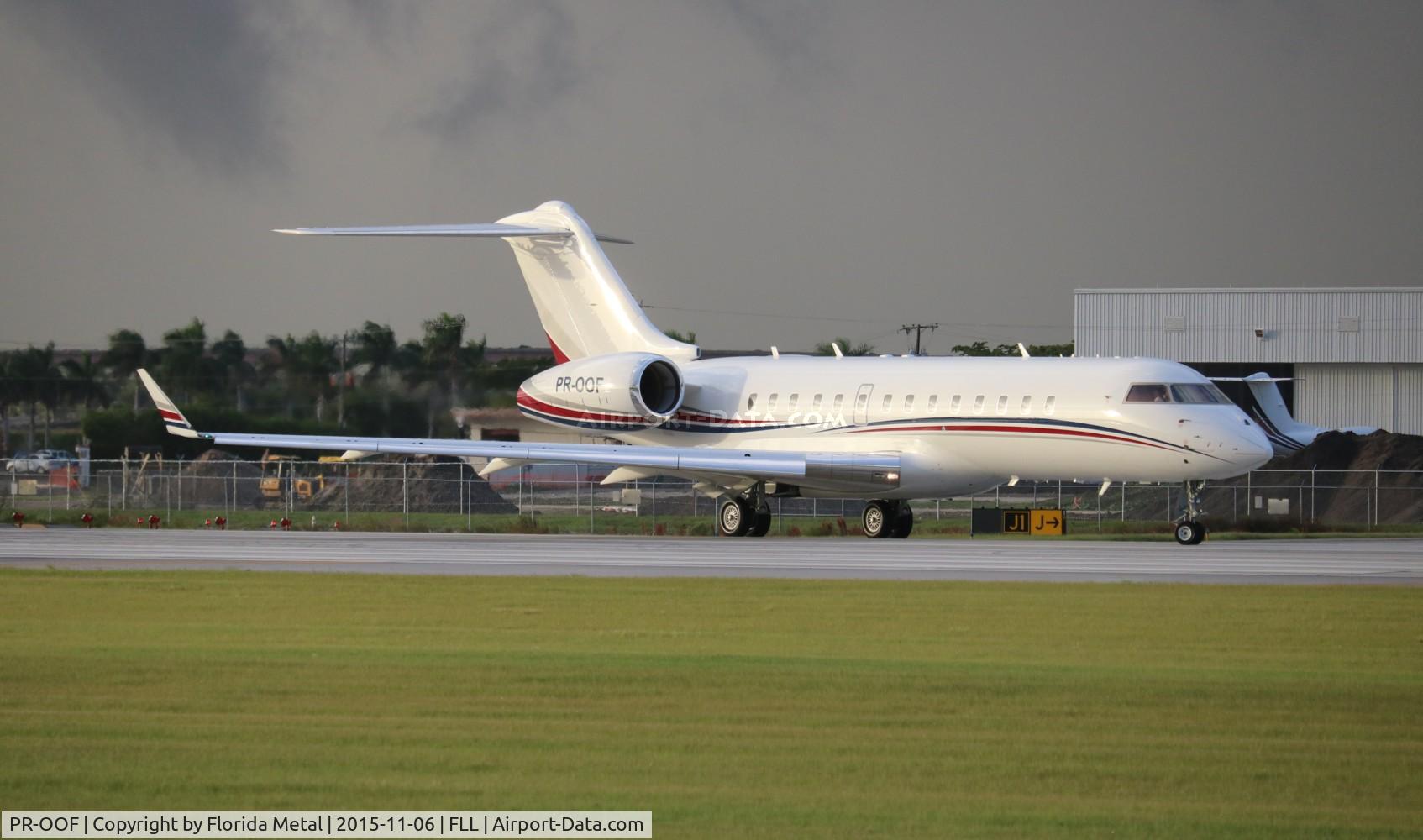 PR-OOF, 2015 Bombardier BD-700-1A10 Global 6000 C/N 9048, Global 6000