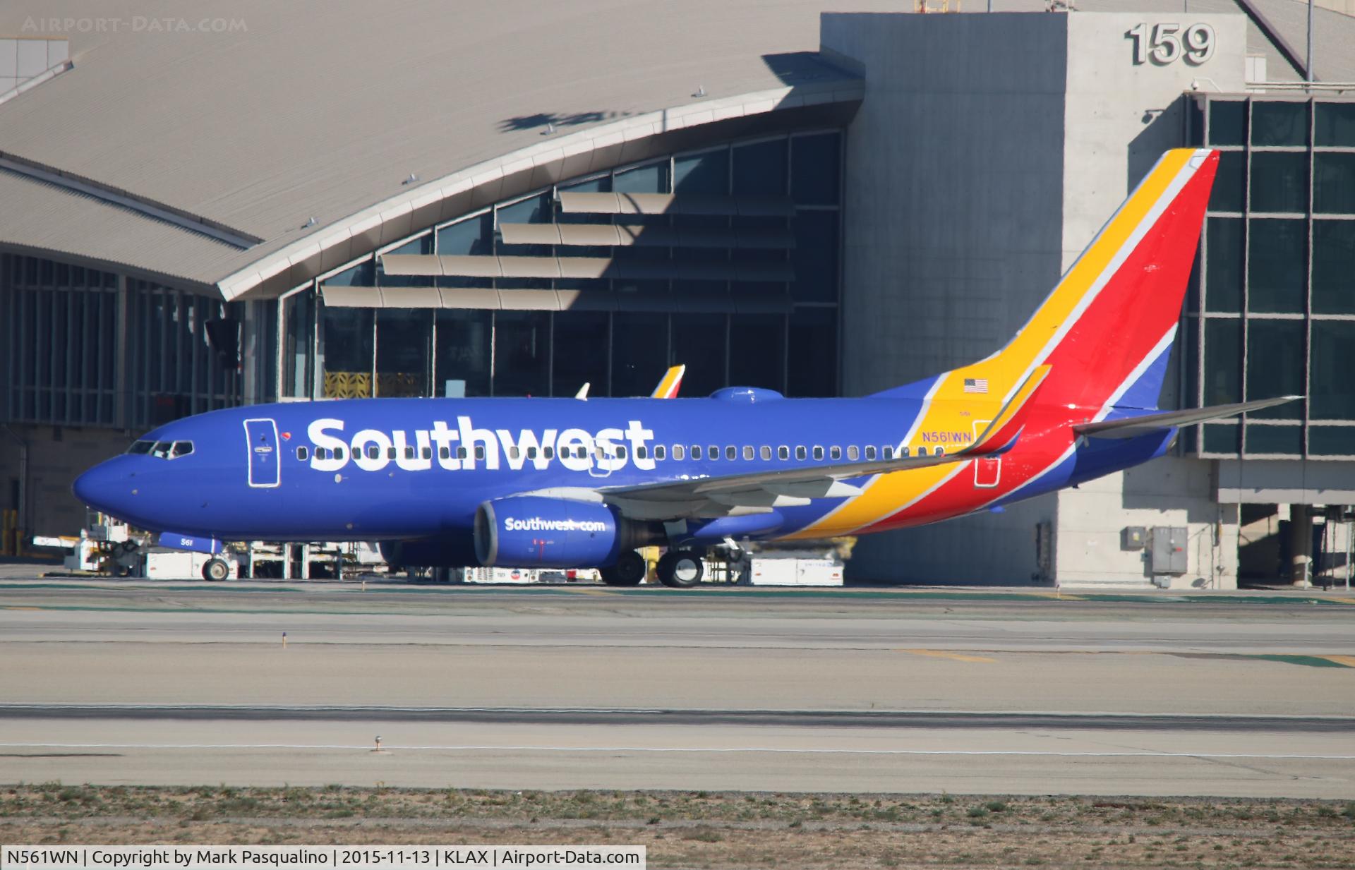 N561WN, 2003 Boeing 737-73V C/N 32417, Boeing 737-700