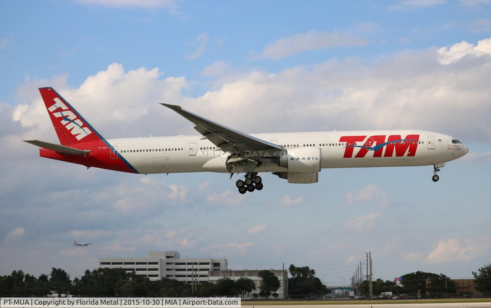 PT-MUA, 2008 Boeing 777-32W/ER C/N 37664, TAM 777-300