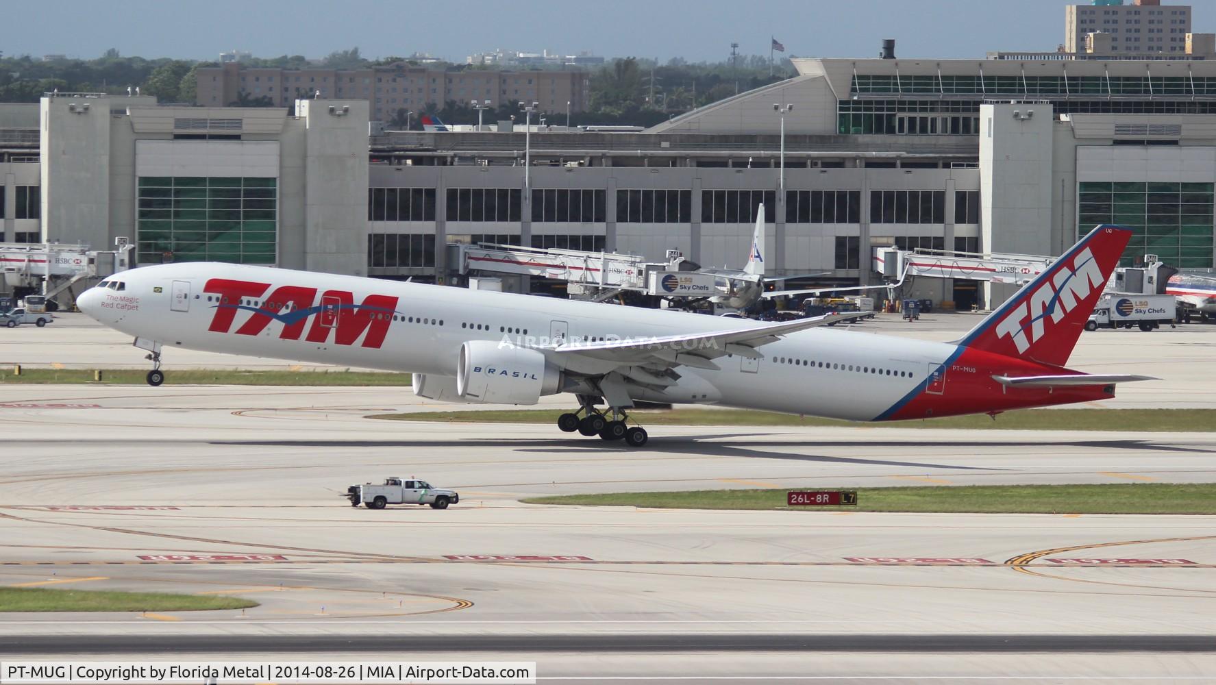 PT-MUG, 2012 Boeing 777-32W/ER C/N 38888, TAM 777-300