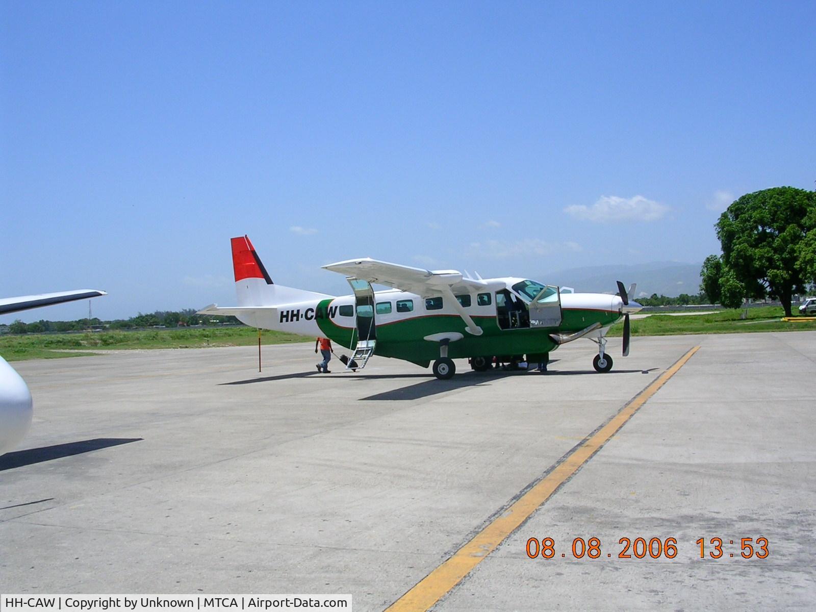 HH-CAW, 1999 Cessna 208B Grand Caravan C/N 208B0748, Aricrafts at the Airport of Les Cayes