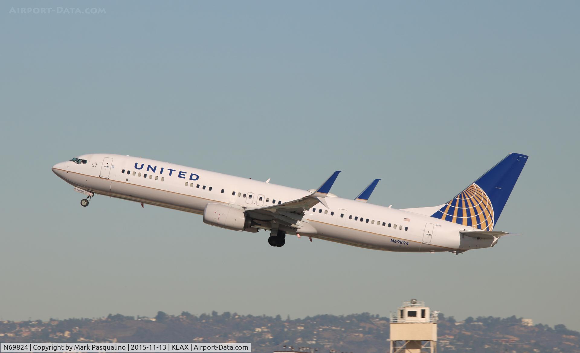 N69824, 2014 Boeing 737-924/ER C/N 42179, Boeing 737-900ER