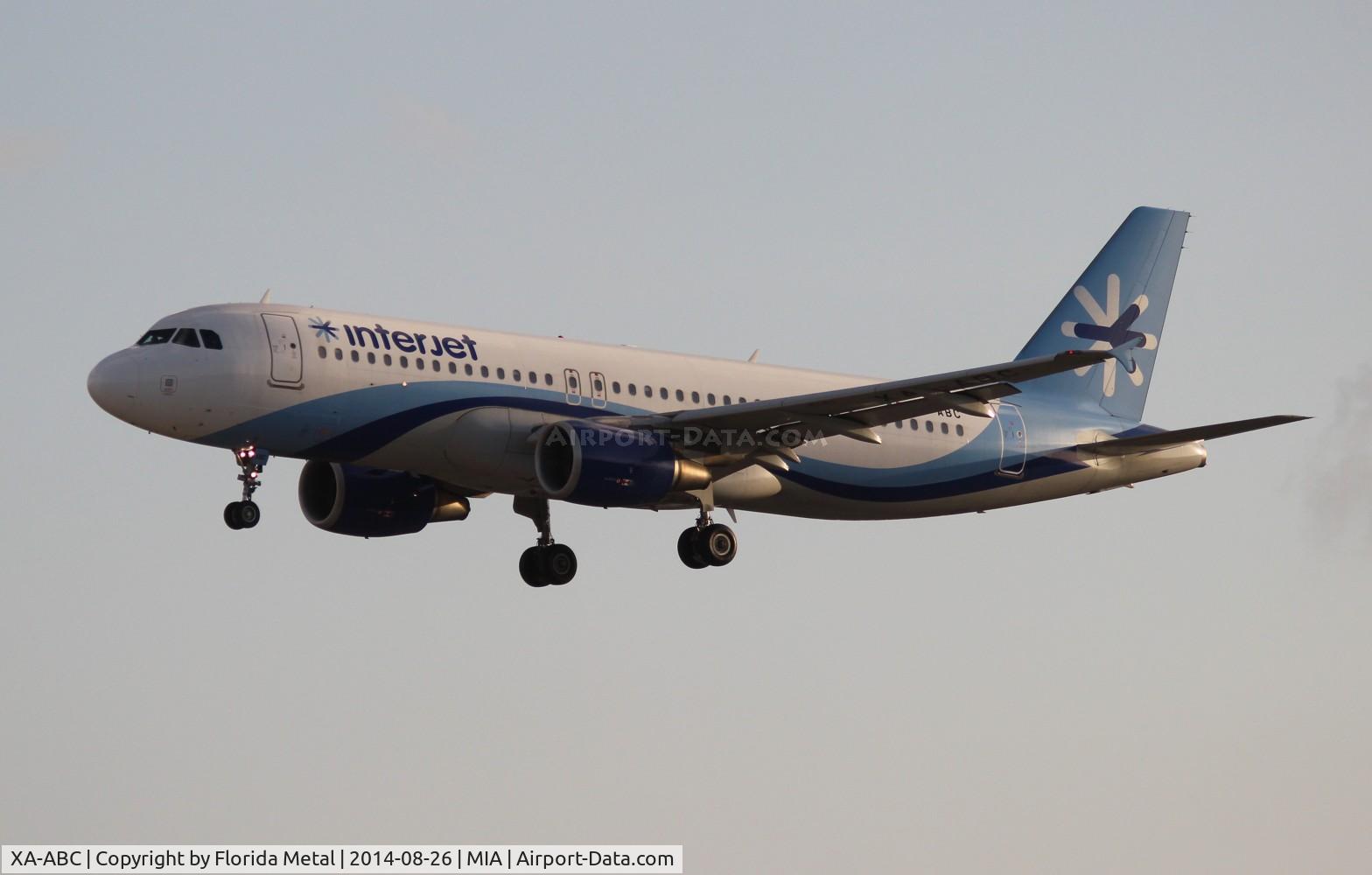 XA-ABC, 2008 Airbus A320-214 C/N 3690, Interjet A320