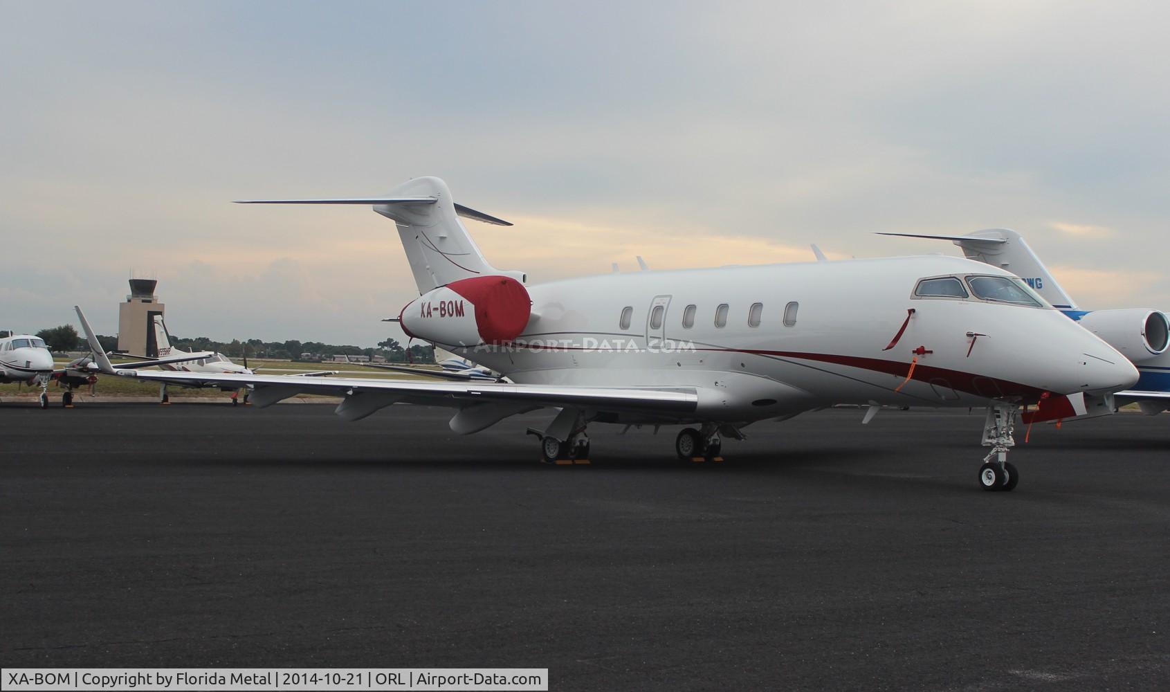 XA-BOM, 2014 Bombardier Challenger 300 (BD-100-1A10) C/N 20439, Challenger 300