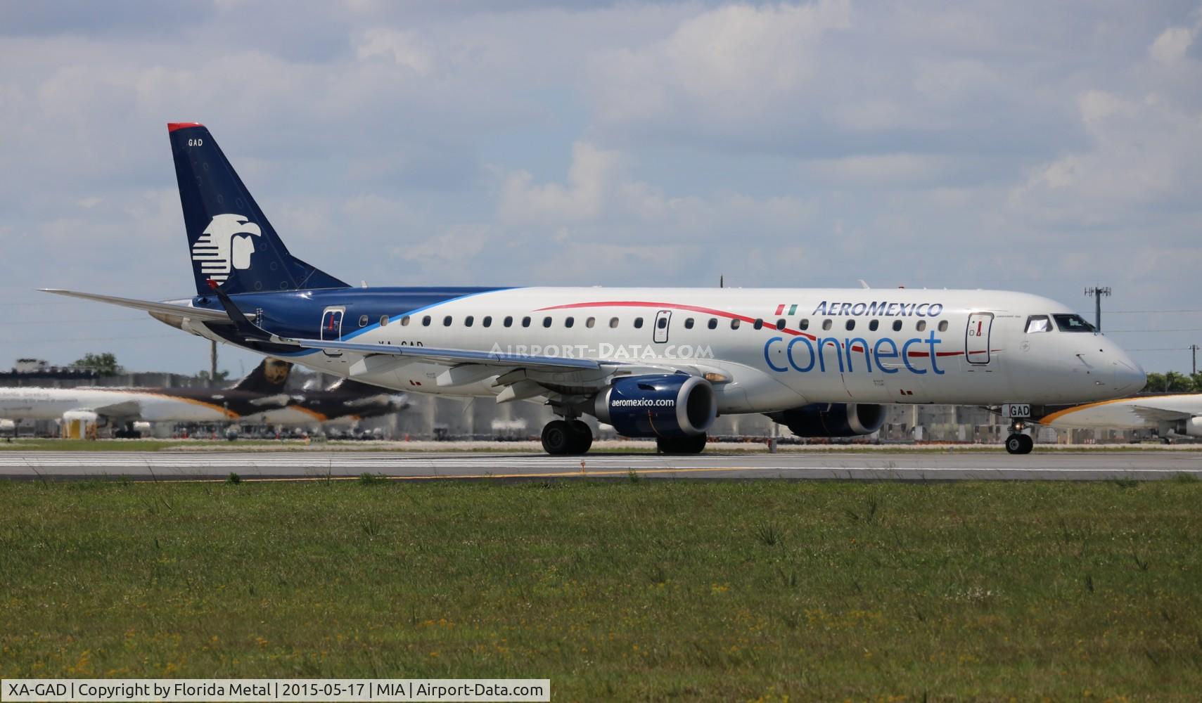 XA-GAD, 2013 Embraer 190LR (ERJ-190-100LR) C/N 19000651, Aeromexico Connect