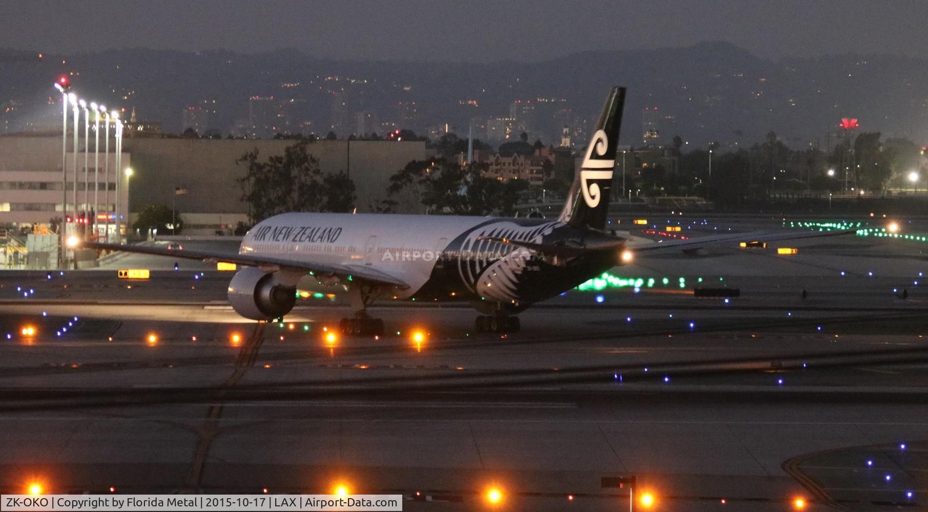 ZK-OKO, 2011 Boeing 777-306/ER C/N 38407, Air New Zealand