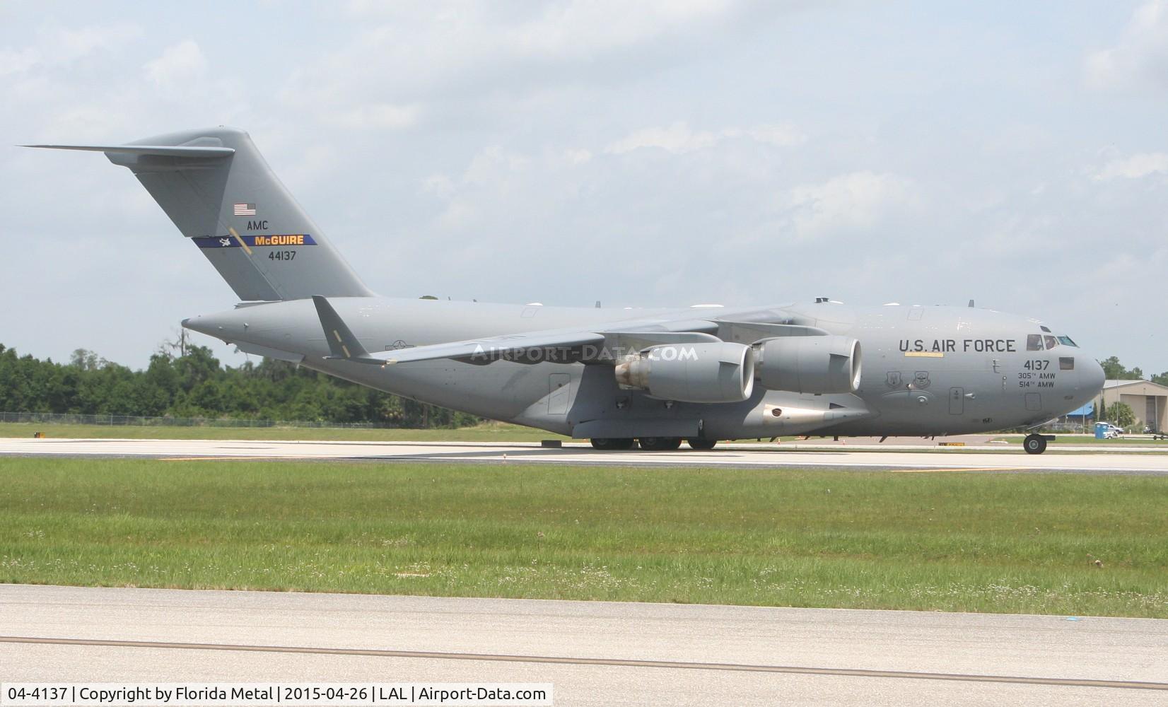 04-4137, 2004 Boeing C-17A Globemaster III C/N P-137, C-17 Globemaster