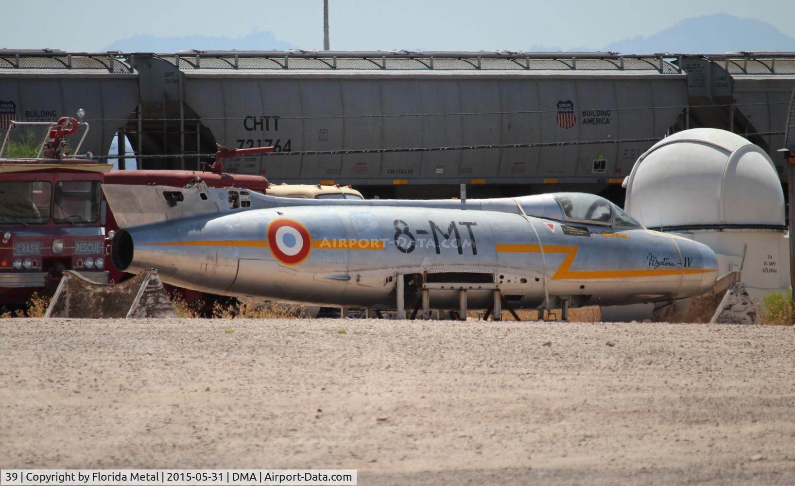39, Dassault Mystere IVA C/N 39, Dassault Mystere IVA getting restored