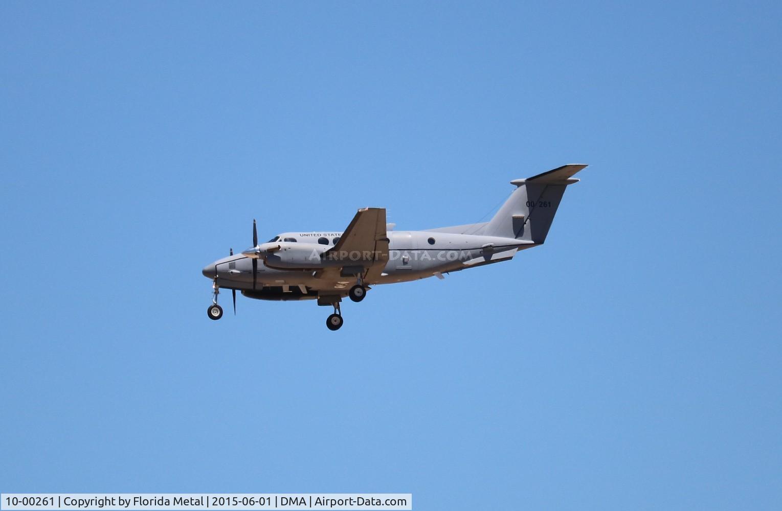 10-00261, Beechcraft C-12V Huron C/N BL-169, C-12V Huron