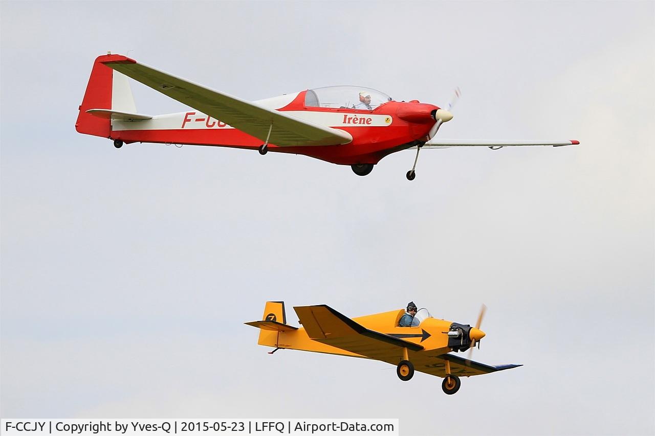 F-CCJY, 1974 Scheibe SF-28A Tandem-Falke Tandem Falke C/N 5763, Scheibe SF-28A Tandem Falke, On display, La Ferté-Alais airfield (LFFQ) Airshow 2015