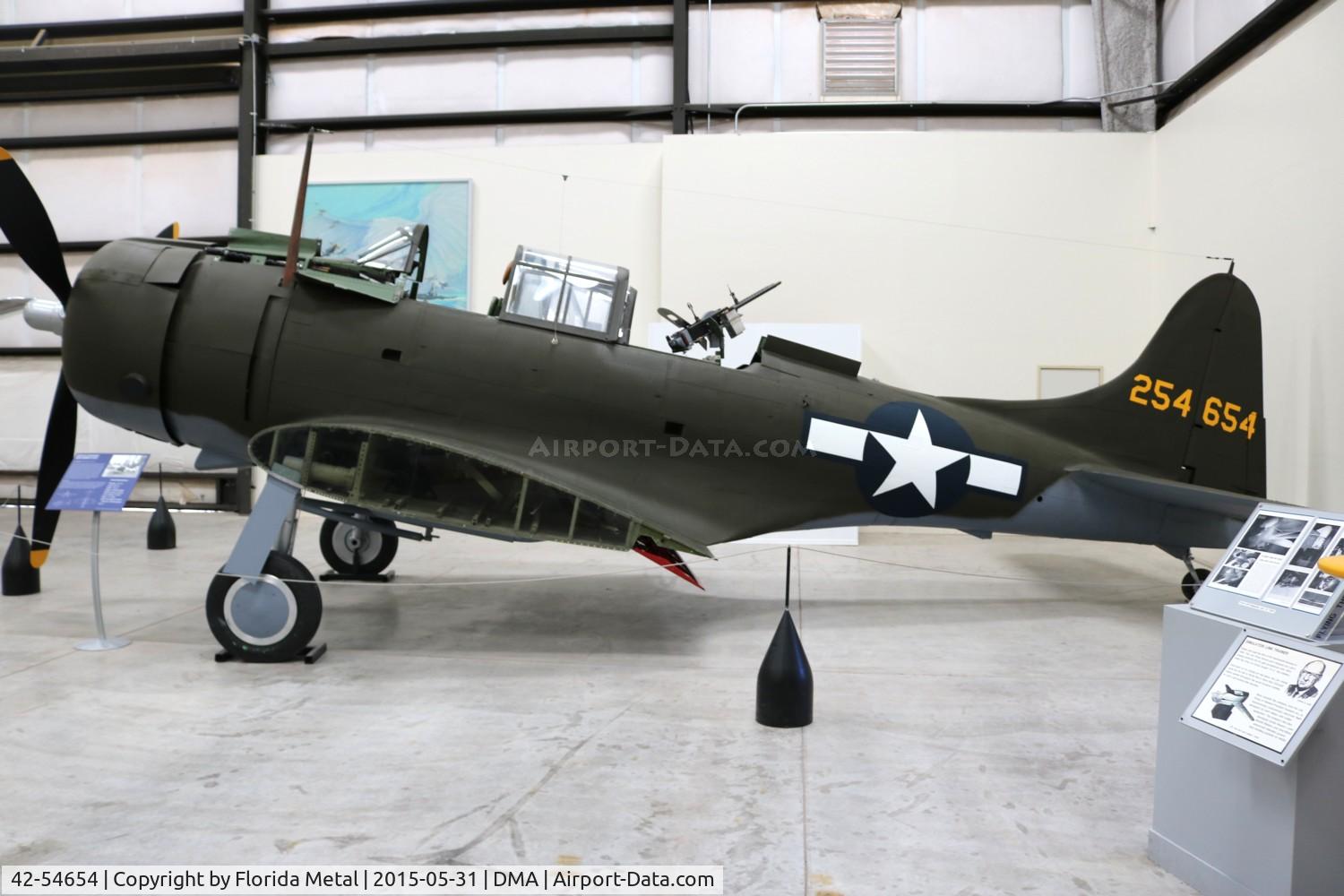 42-54654, 1942 Douglas A-24B Banshee C/N 17493, A-24B Banshee