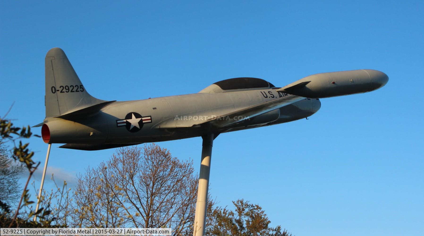 52-9225, 1952 Lockheed T-33A Shooting Star C/N 580-7291, T-33A Shooting Star along I-75 near Warner Robbins Georgia