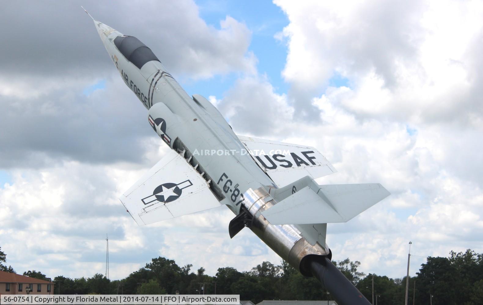 56-0754, 1956 Lockheed F-104A Starfighter C/N 183-1042, F-104