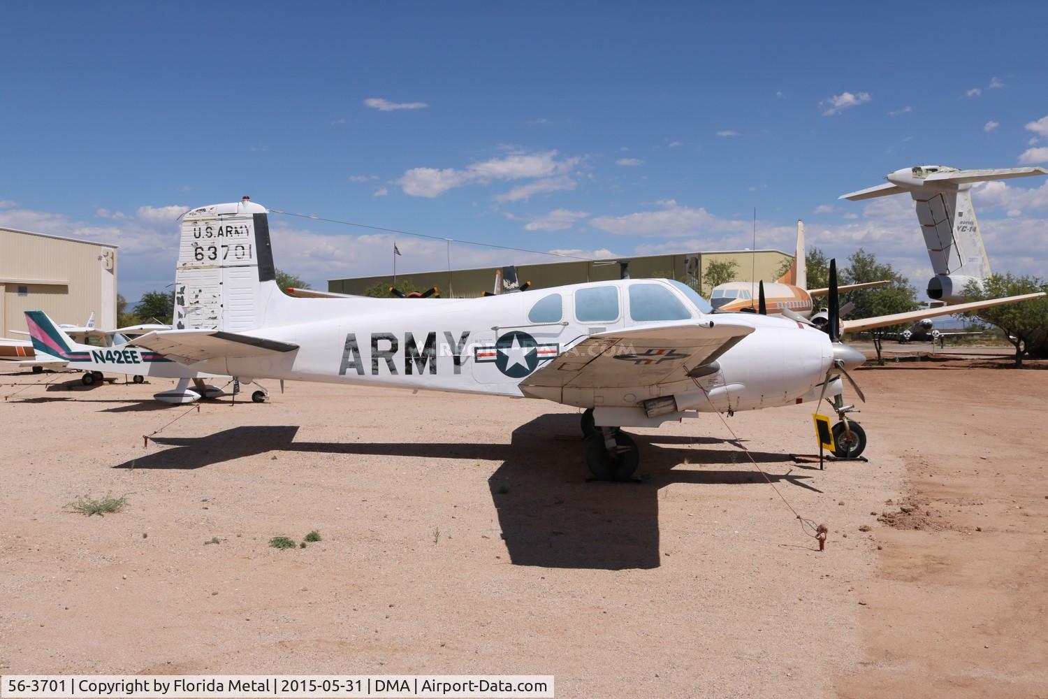 56-3701, Beech U-8D Seminole C/N LH.102, U-8D Seminole