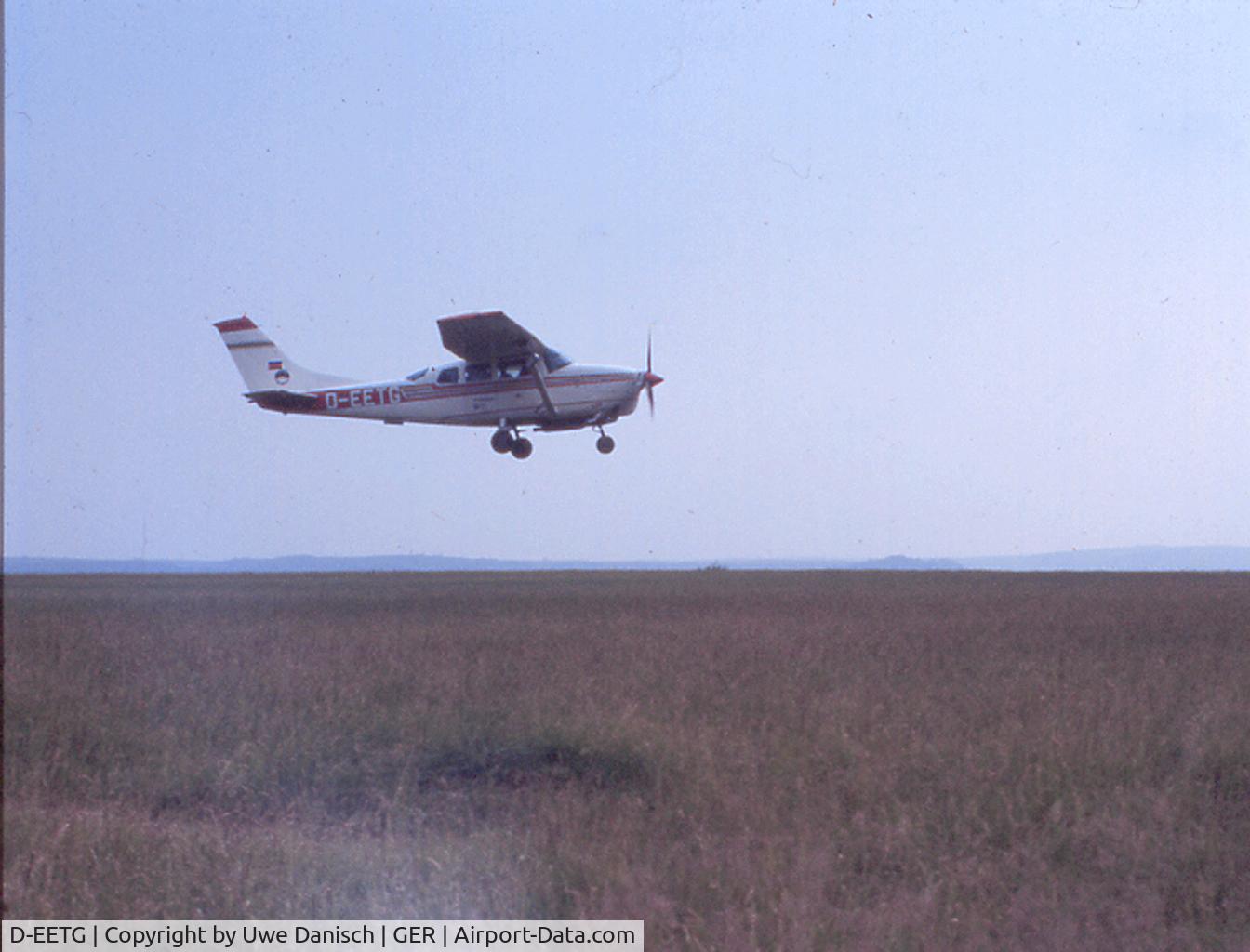 D-EETG, 1968 Cessna TP.206D Turbo Super Skylane C/N P206-0522, Meinen ersten Fallschirmsprung machte ich aus ihr in Höxter 1987.
