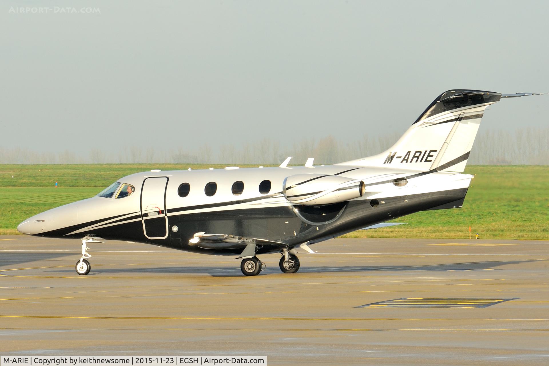 M-ARIE, 2007 Hawker Beechcraft 390 Premier 1A C/N RB-201, Misty morning arrival.