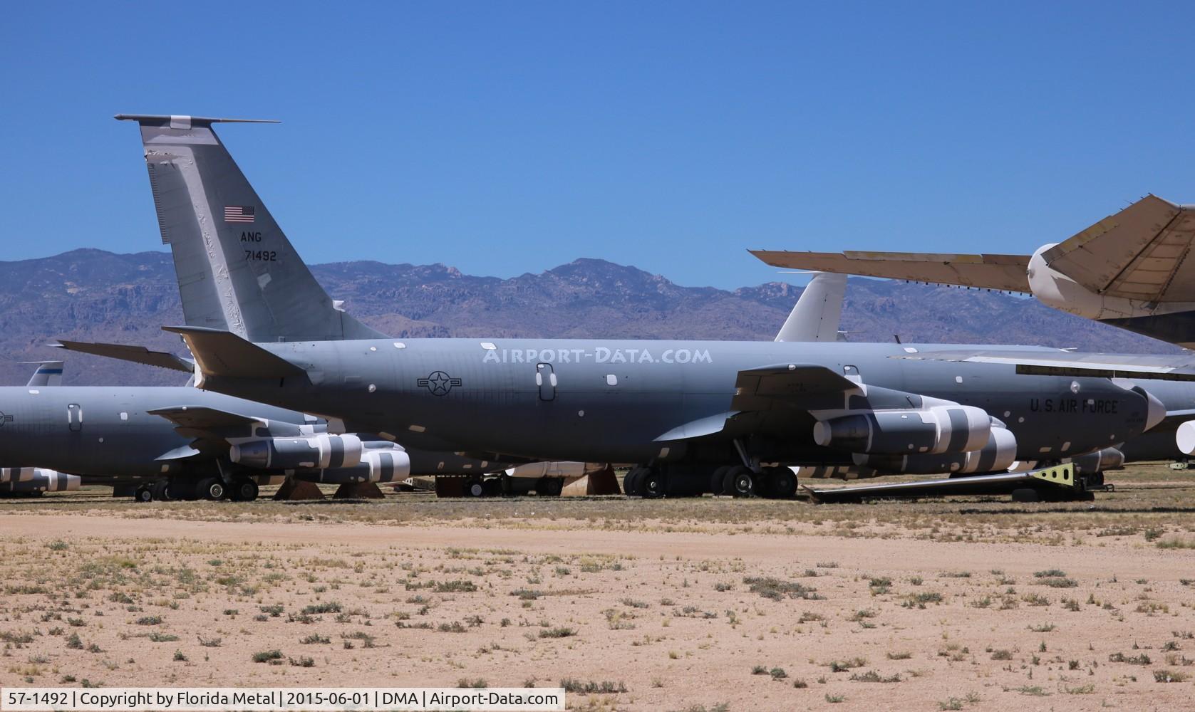 57-1492, 1957 Boeing KC-135E Stratotanker C/N 17563, KC-135E