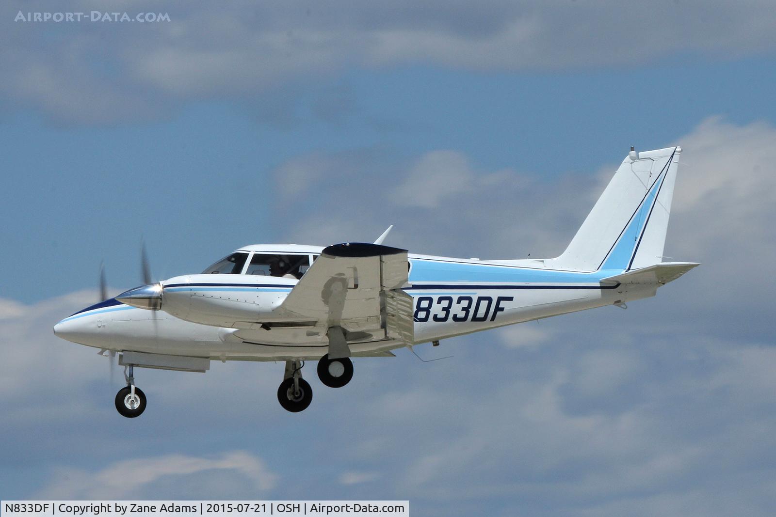 N833DF, 1967 Piper PA-30 Twin Comanche Twin Comanche C/N 30-1473, 2015 EAA AirVenture - Oshkosh Wisconsin