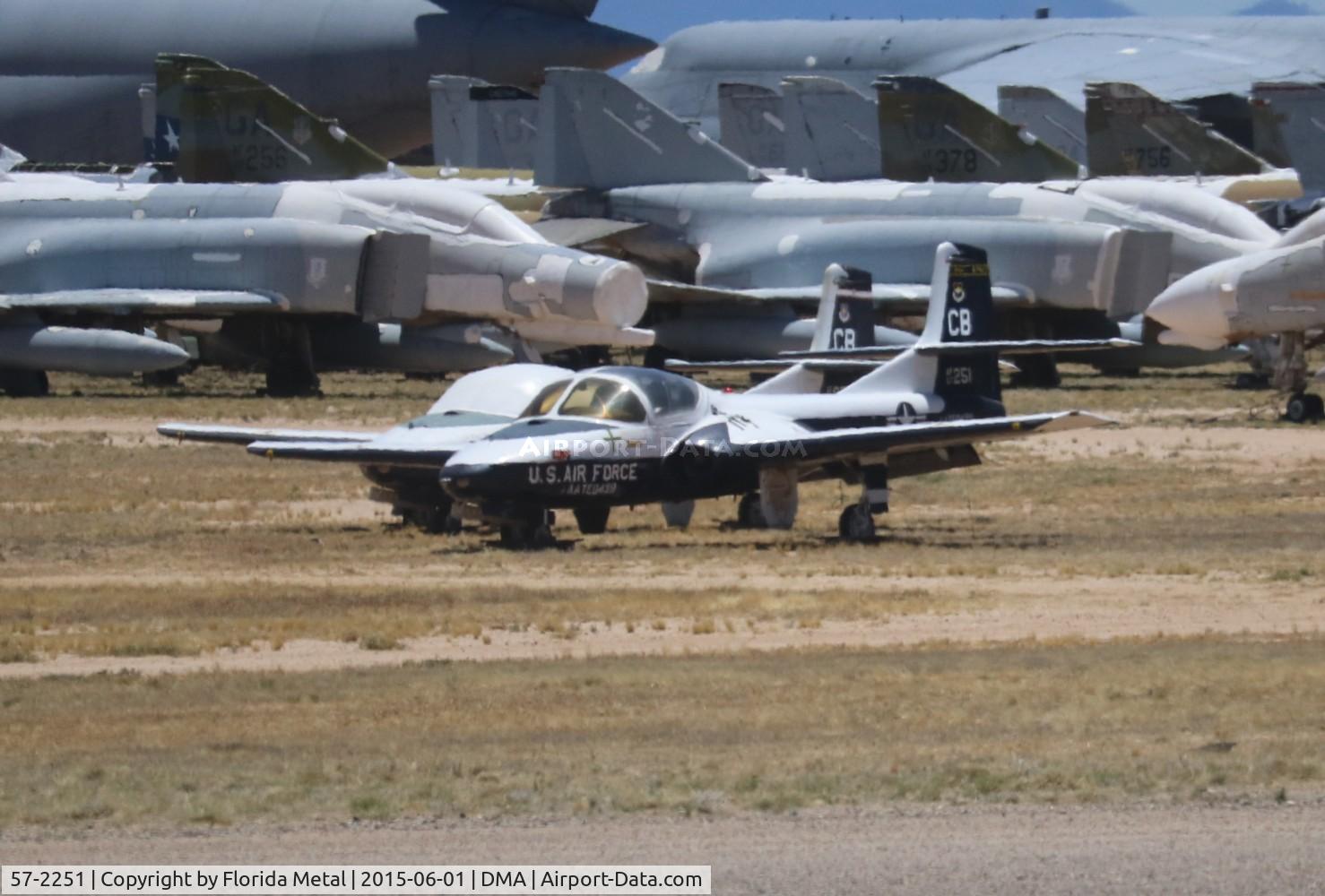57-2251, 1957 Cessna T-37B Tweety Bird C/N 40184, T-37B