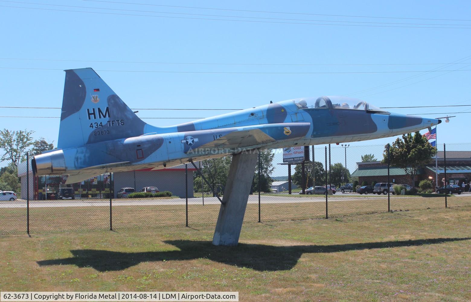 62-3673, 1962 Northrop T-38A Talon C/N N.5378, T-38A at Ludington Michigan