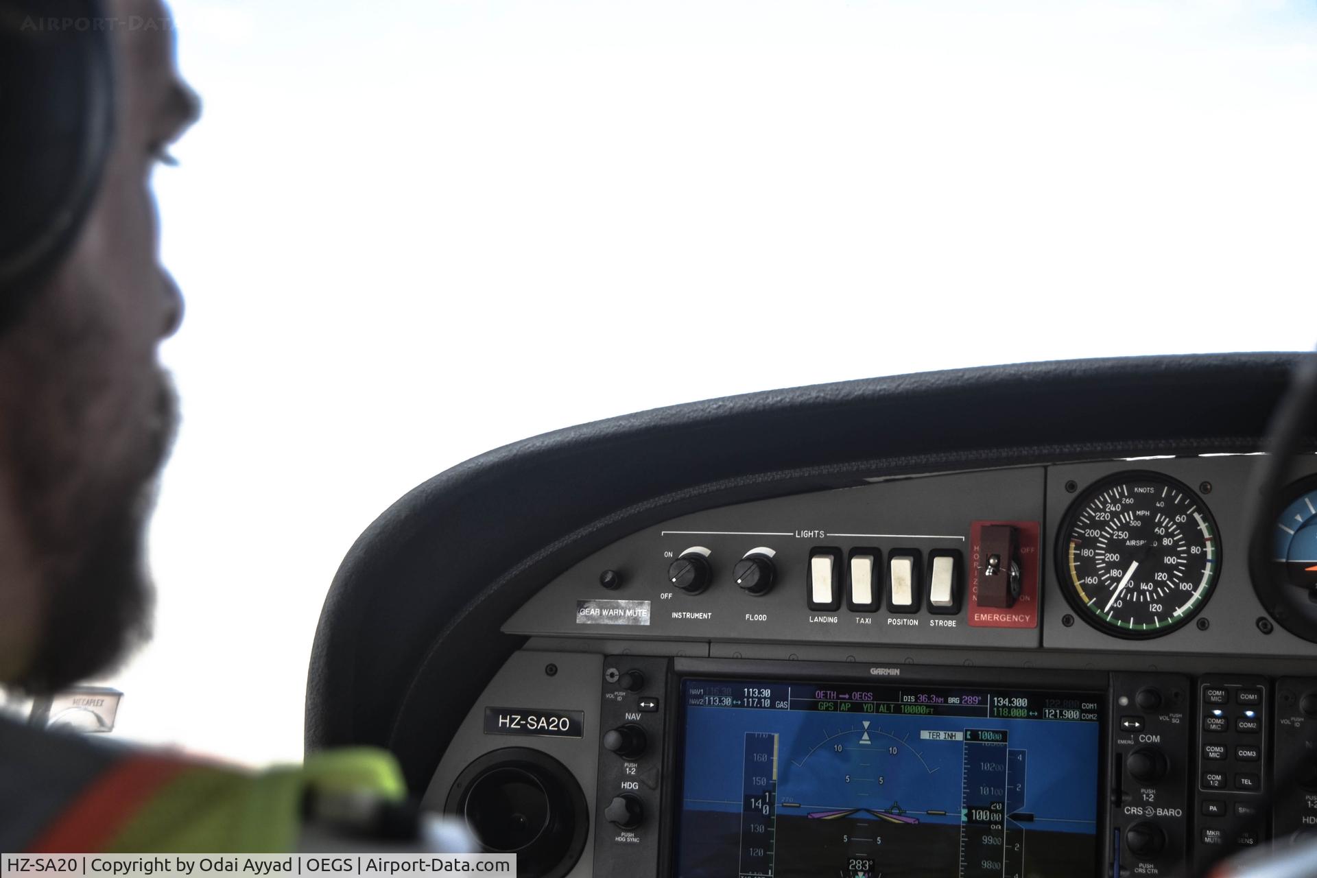 HZ-SA20, Diamond DA-42NG Twin Star C/N 42.NO41, in-flight to OEGS airport from OETH at 10,000 Feet in SA20 DA42NG for (SAFA) Saudi Aviation Flight Academy