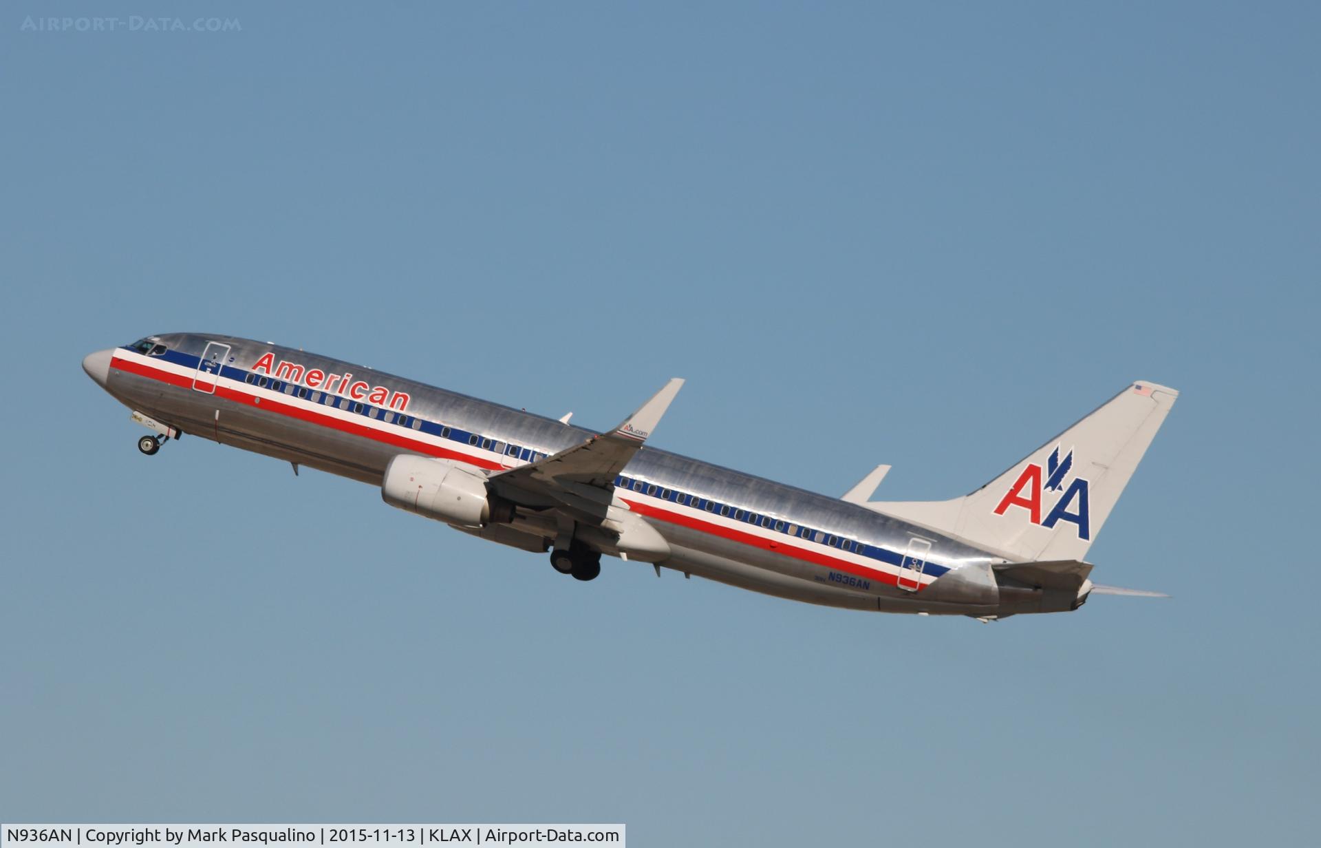 N936AN, 2000 Boeing 737-823 C/N 29532, Boeing 737-800